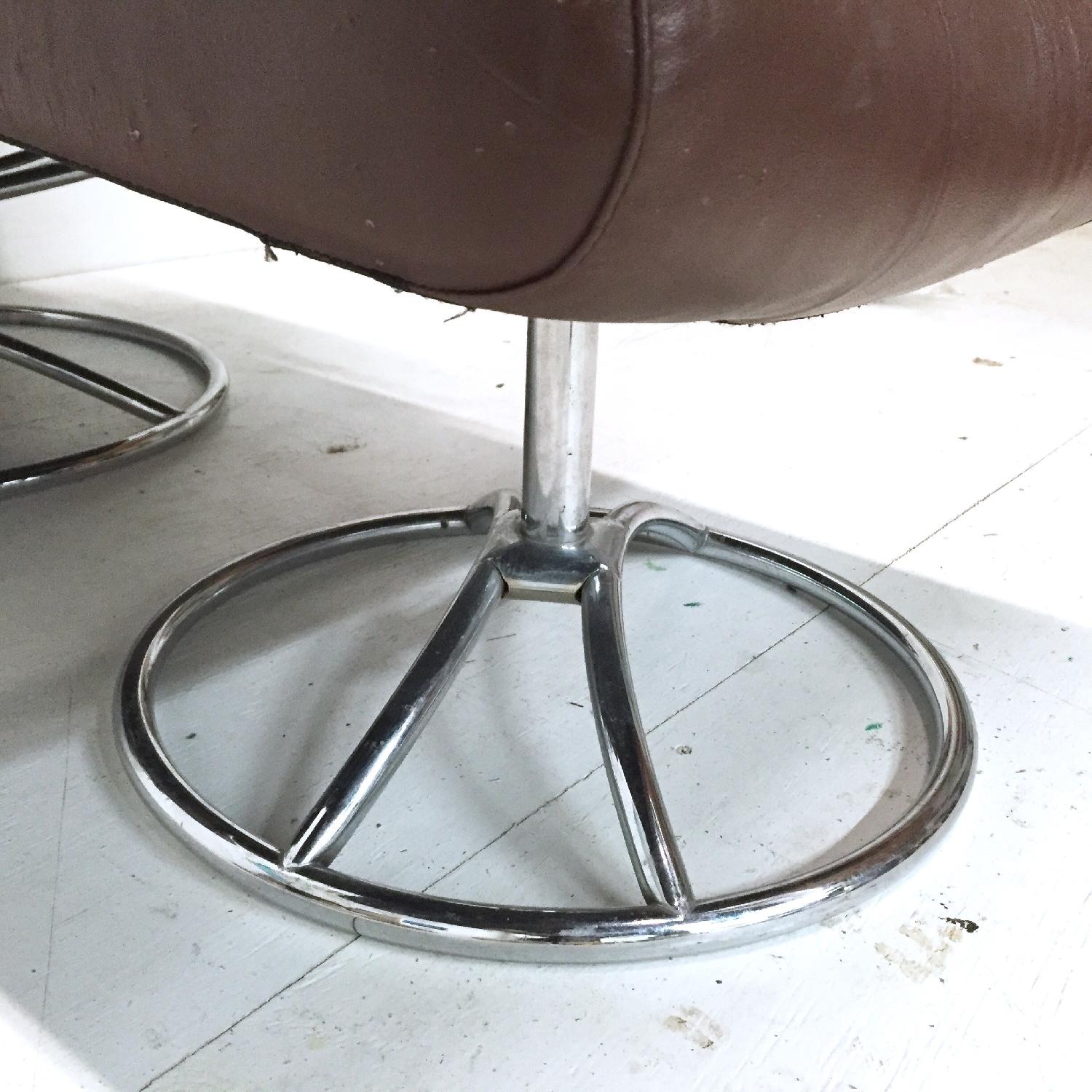 Vintage Ekornes Stressless Chair w/ Chrome Swivel Base & Ottoman - image-9