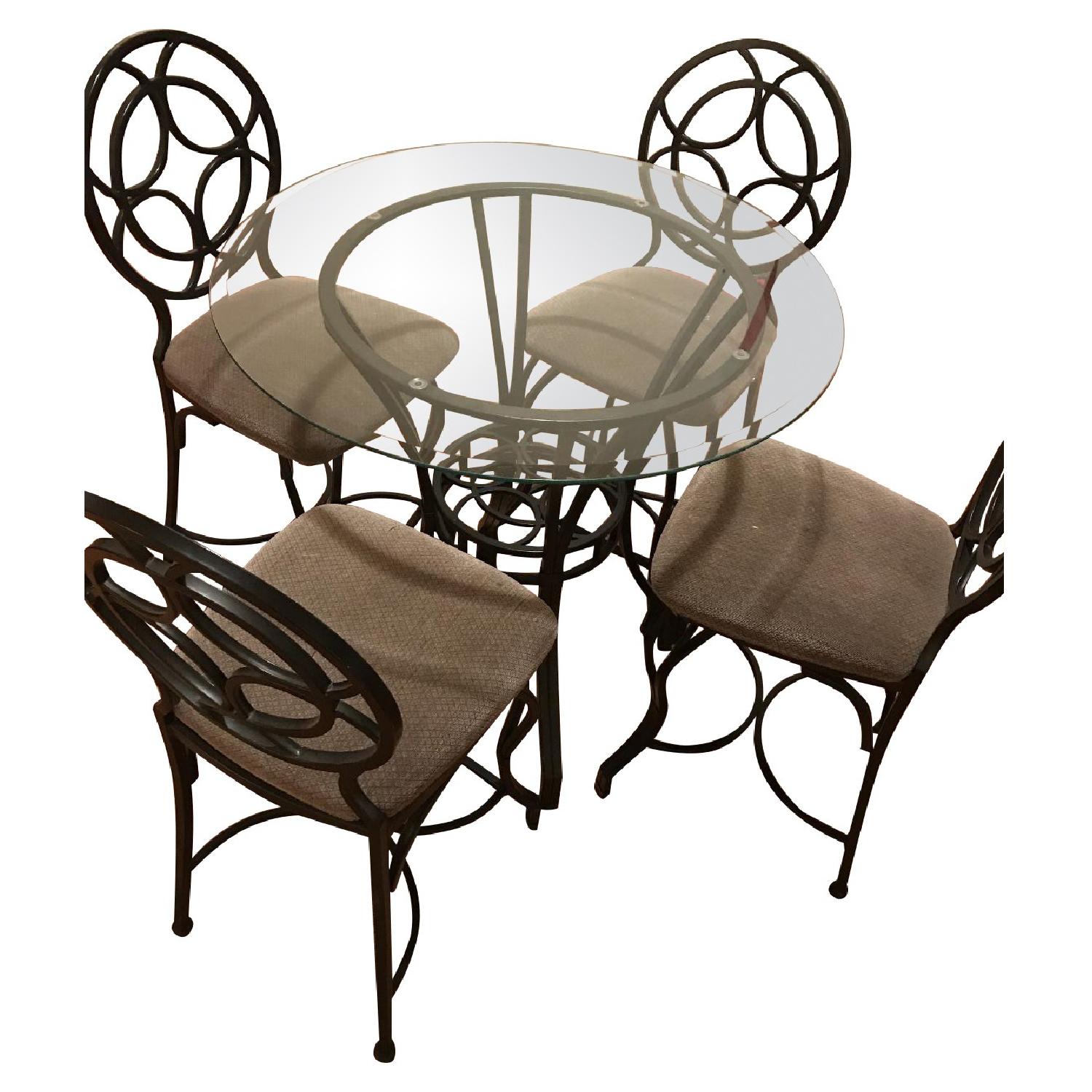 Raymour & Flanigan High Dining Table w/ 4 Chairs AptDeco
