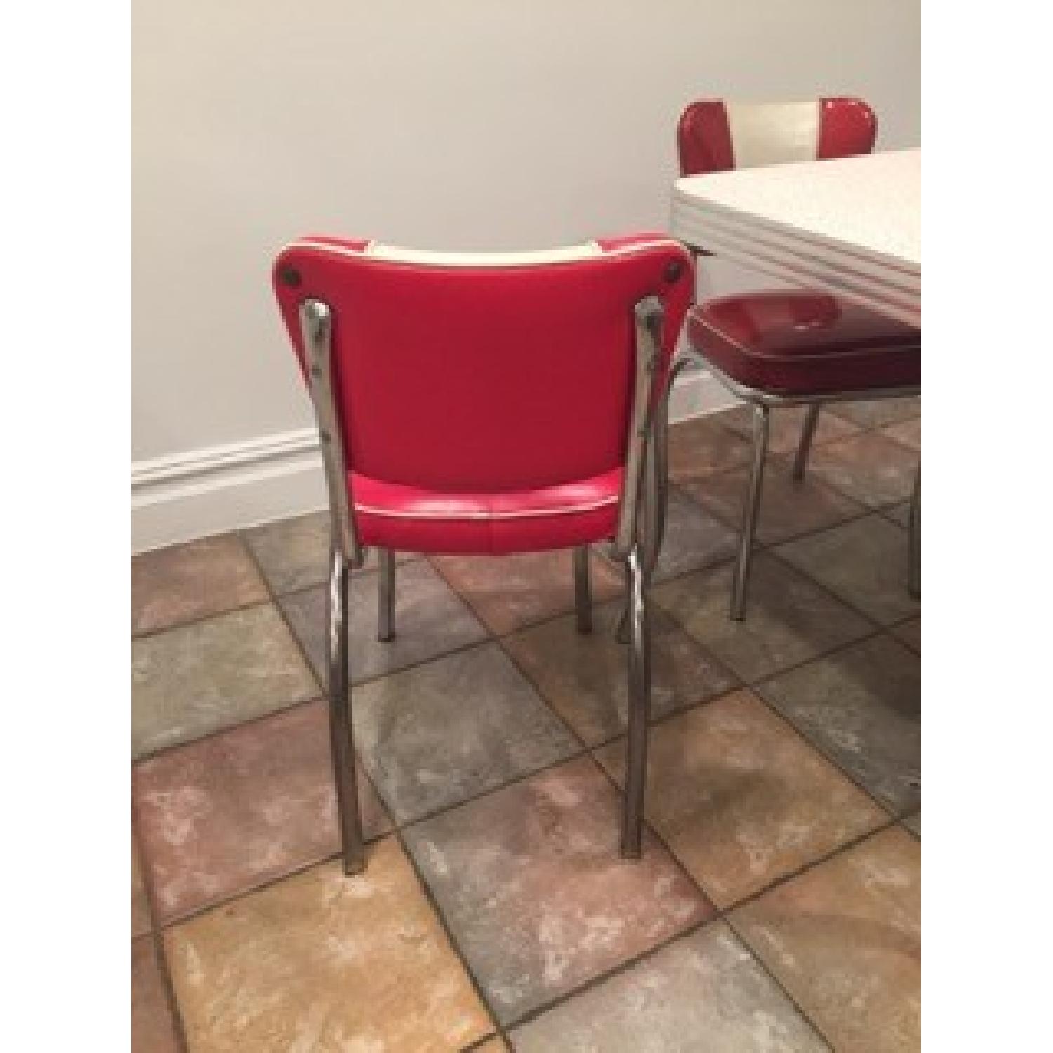 Retro Dining Table w/ 4 Chairs - AptDeco
