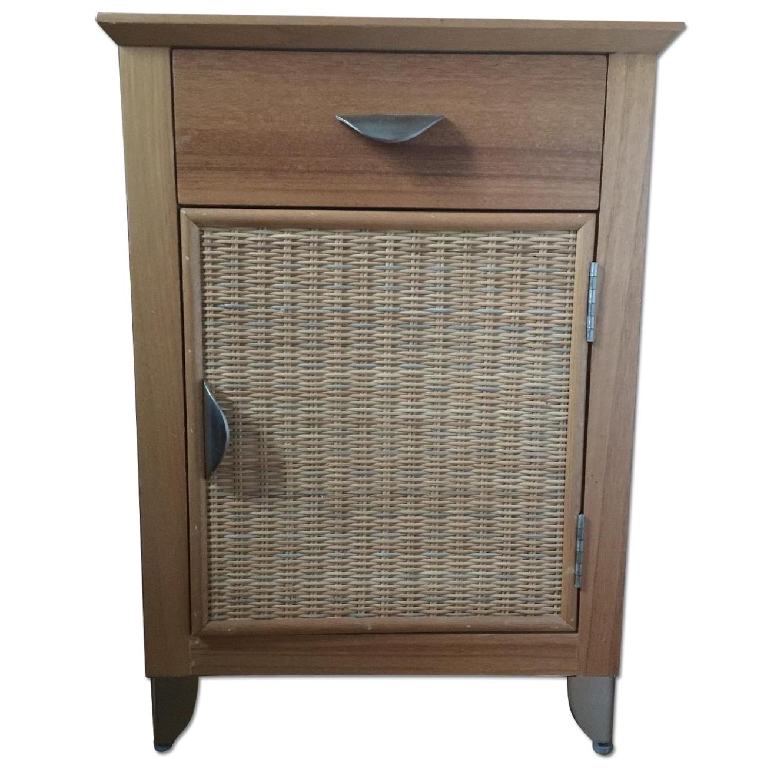 Pier 1 Light Natural Wicker Queen Bed + Nightstand - image-5