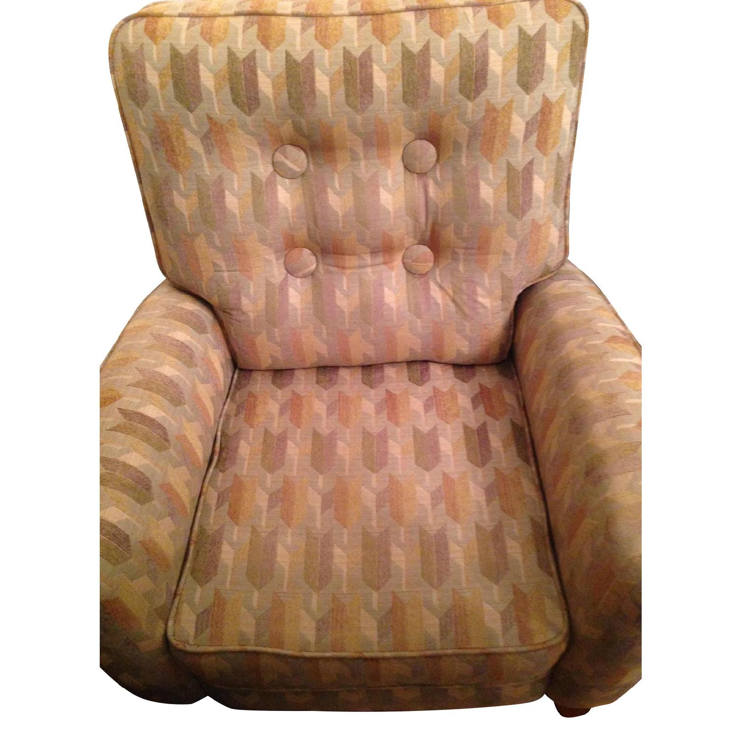 HomeGoods Reclining Lounge Chair AptDeco