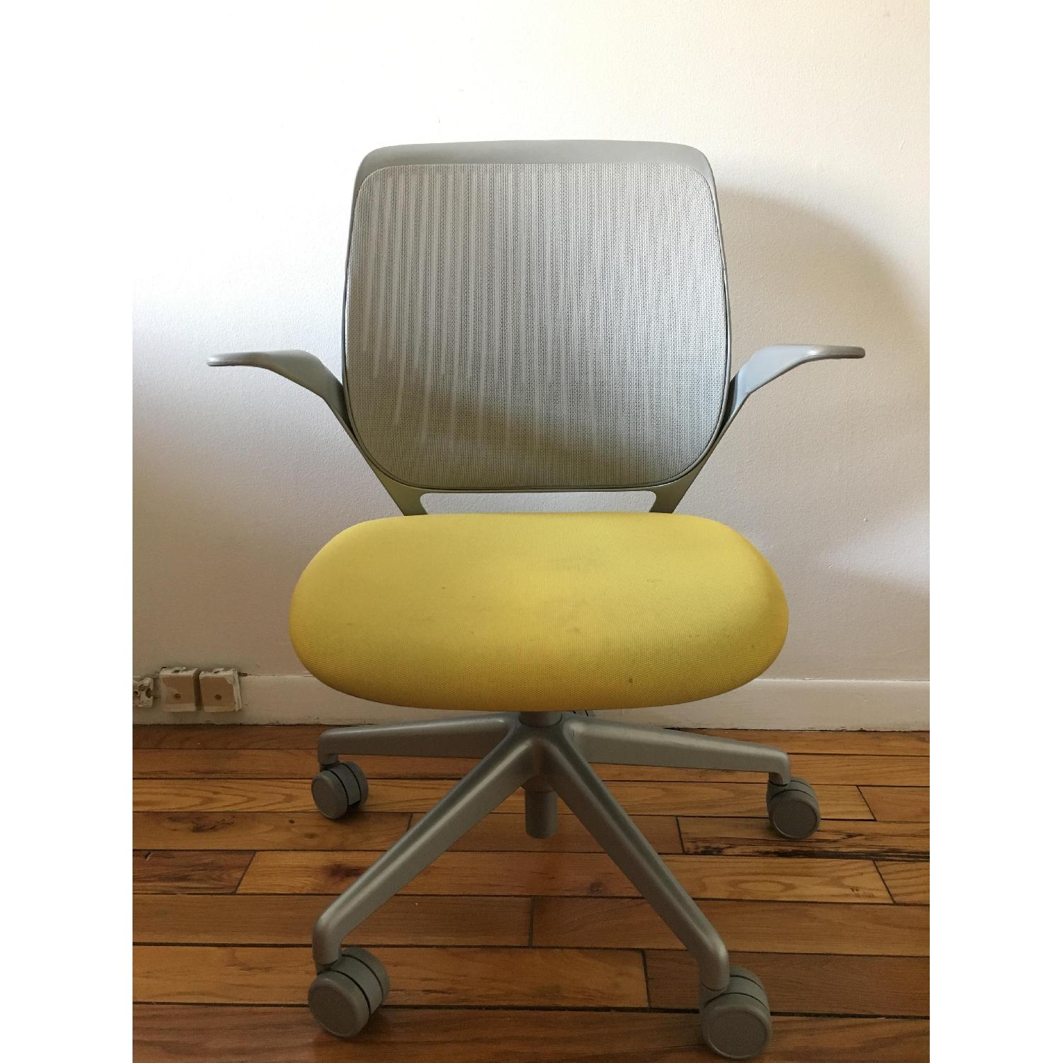Steelcase Swivel Office Chair - image-6