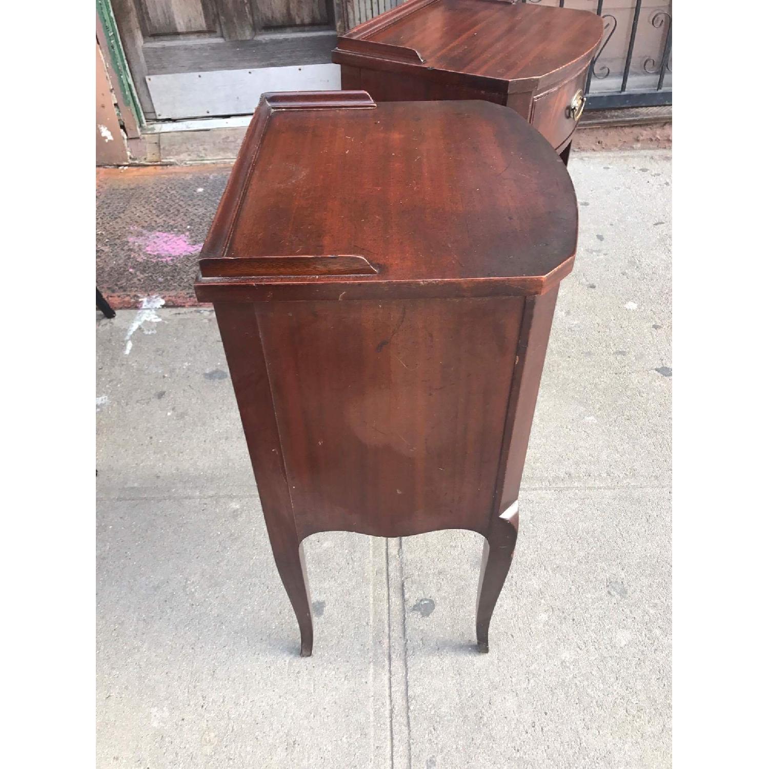 1930s Antique Northern Furniture Company Mahogany Nightstands - image-11