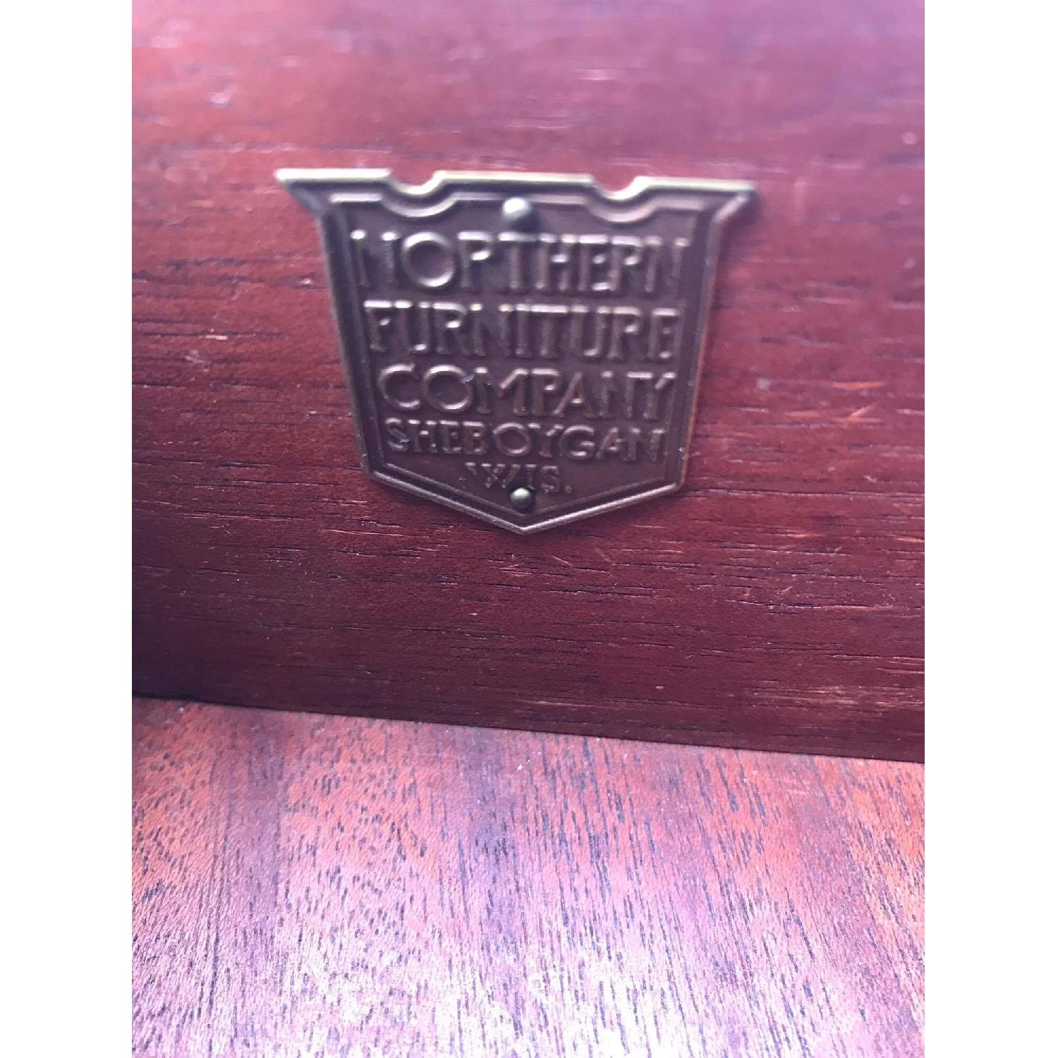 1930s Antique Northern Furniture Company Mahogany Nightstands - image-26