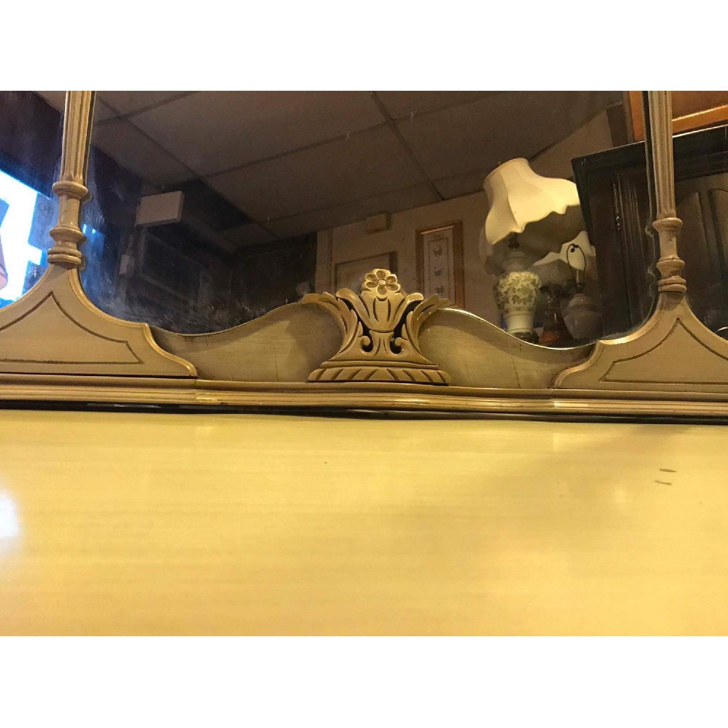 1920s Antique Kingsley Dresser w/ Hanging Mirror & Key - image-11