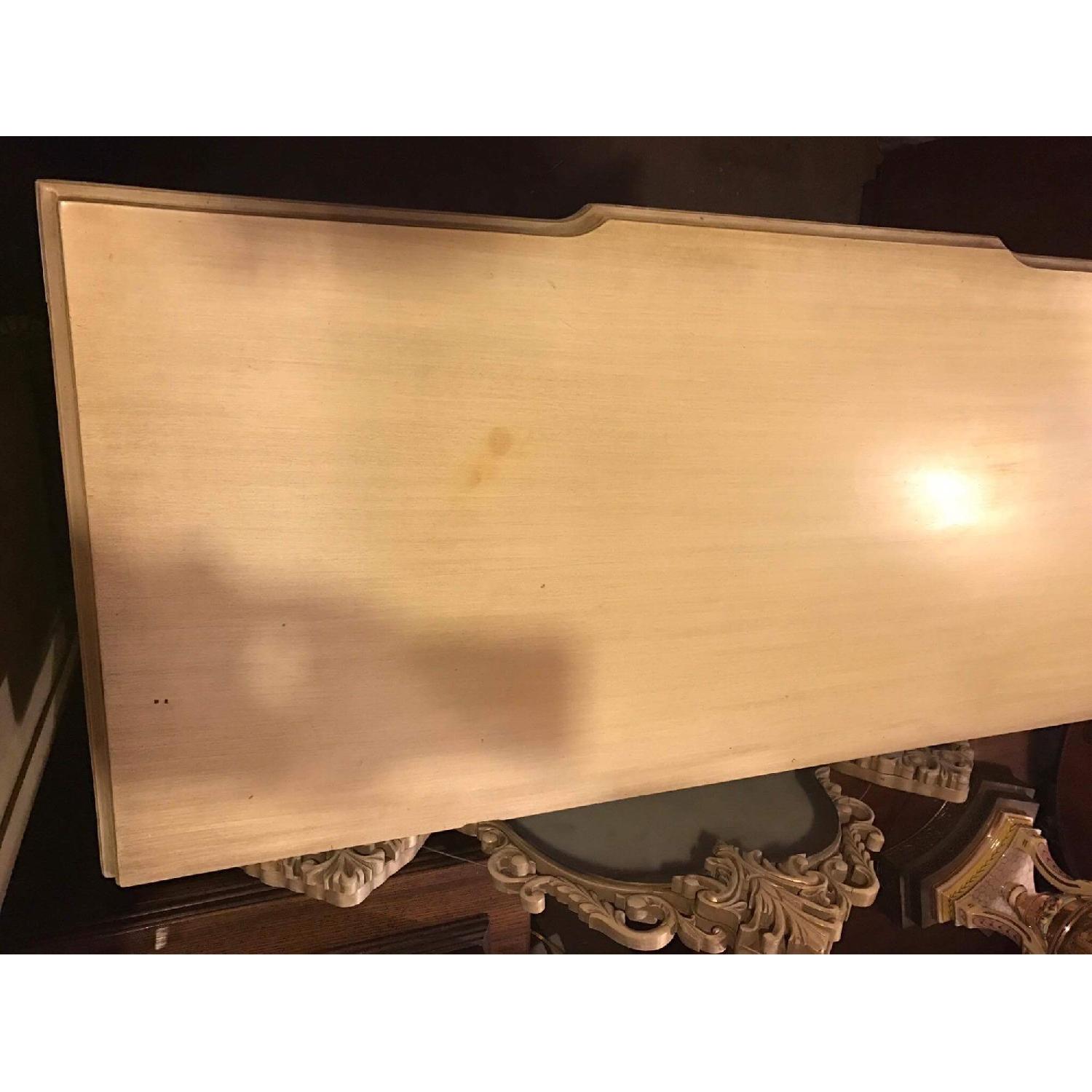 1920s Antique Kingsley Dresser w/ Hanging Mirror & Key - image-22