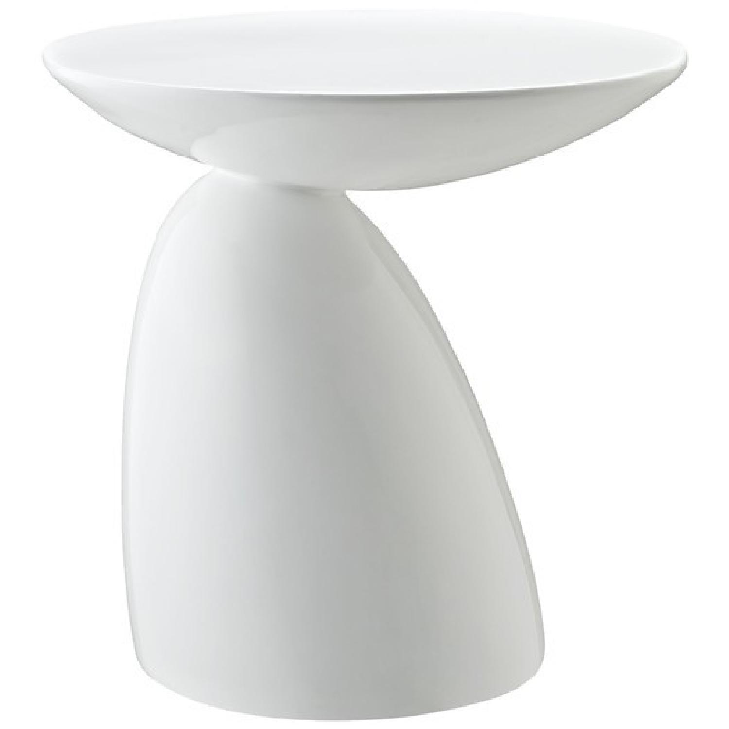 White Modern Wade Logan Jeffrey End Tables - image-5