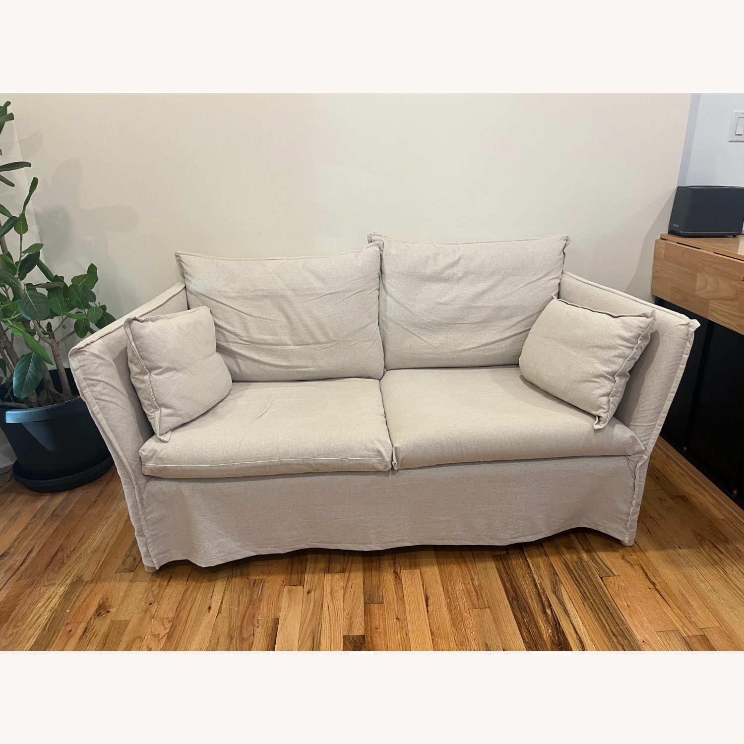 IKEA Backsälen Elegant Smart Sofa - image-1