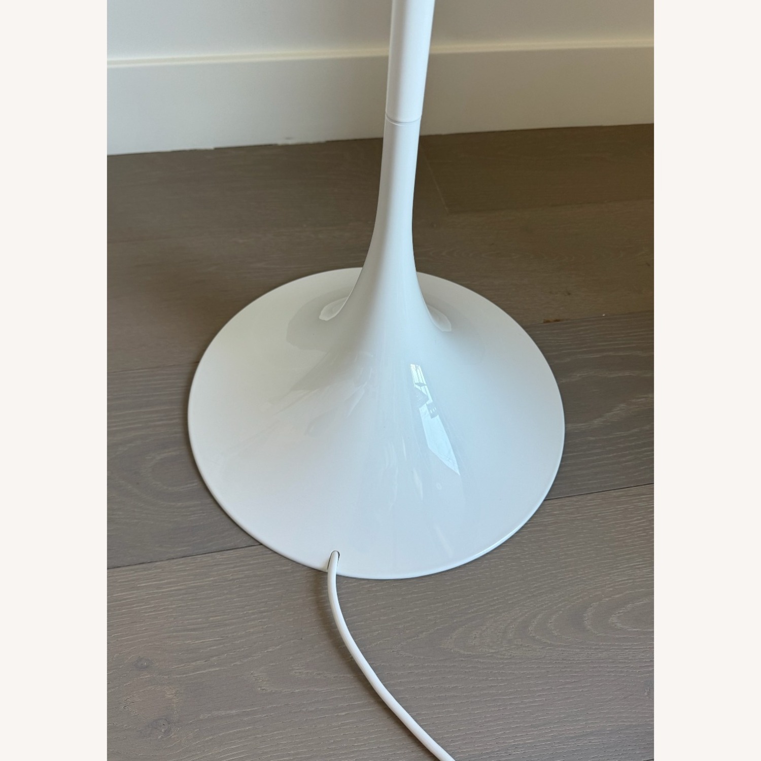 Panton White Panthella Floor Lamp (Louis Poulsen)  - image-9