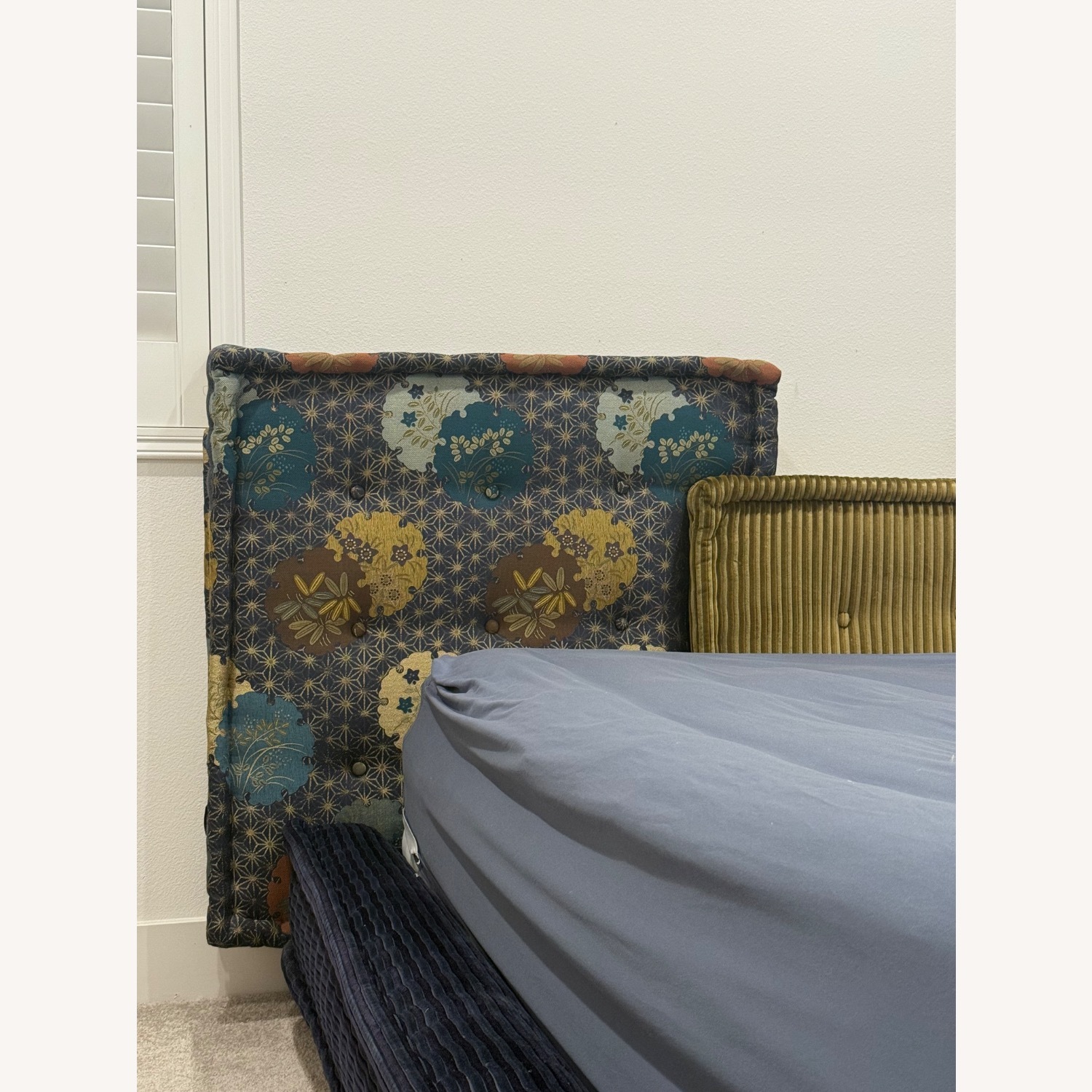 Roche Bobois Mah Jong King Bed - image-6