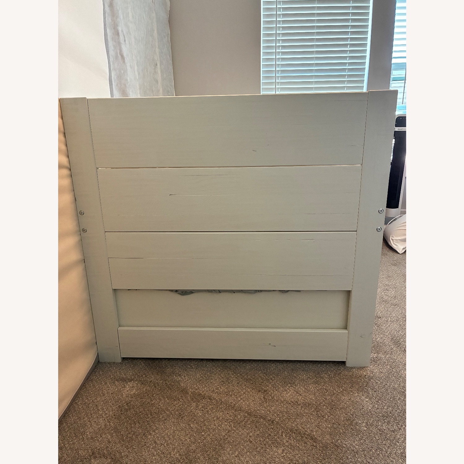 White Daybed - image-3