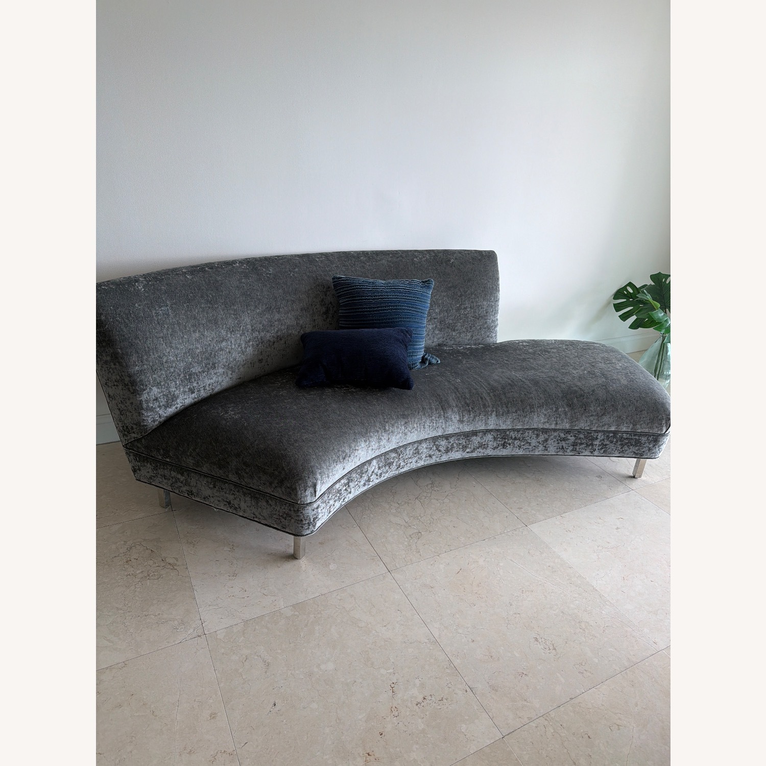 Mitchell Gold + Bob Williams Light Gray Fabric 2 Piece Sectional - image-2