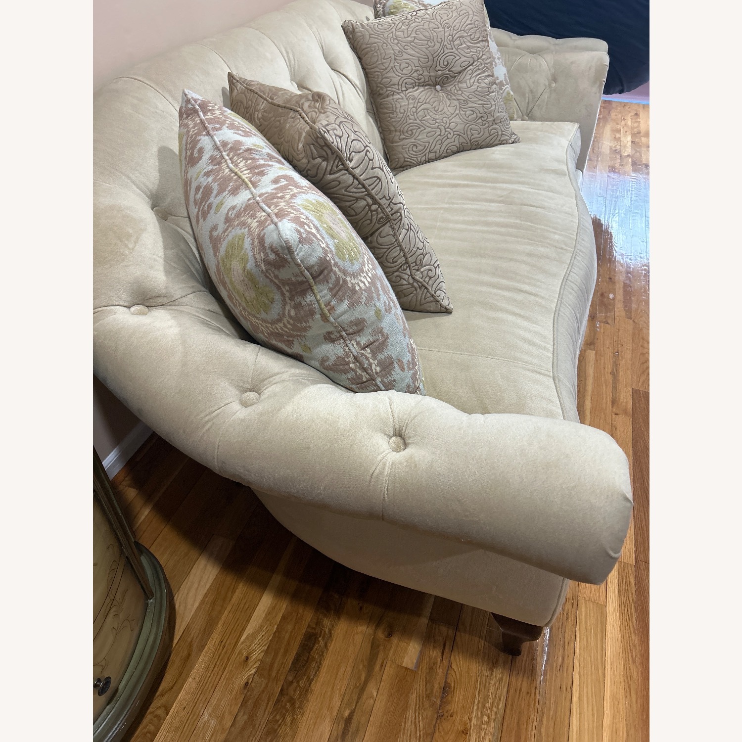 Raymour & Flanigan Natural Fabric 3+ Seater Sofa - image-4