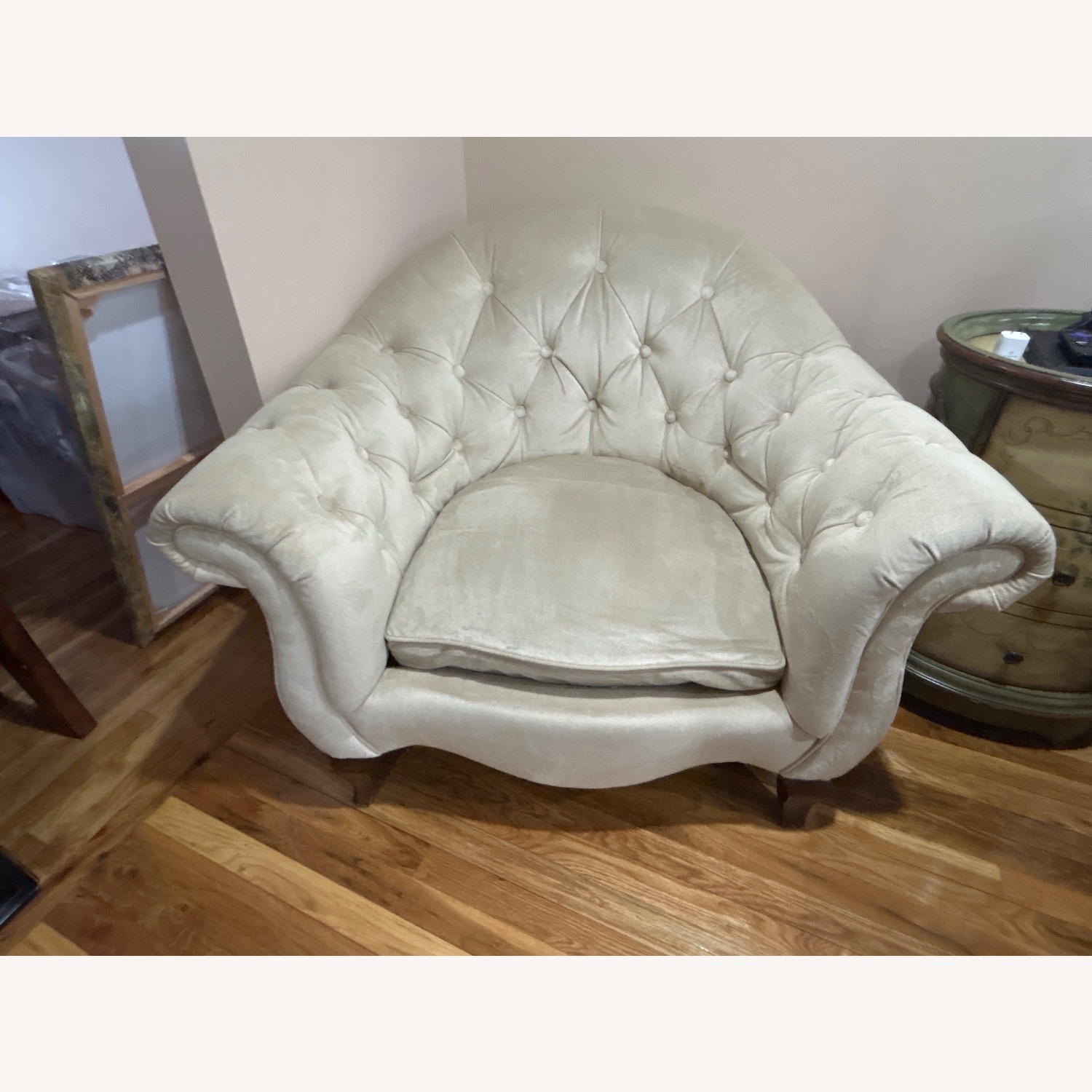 Raymour & Flanigan Natural Loveseat - image-2