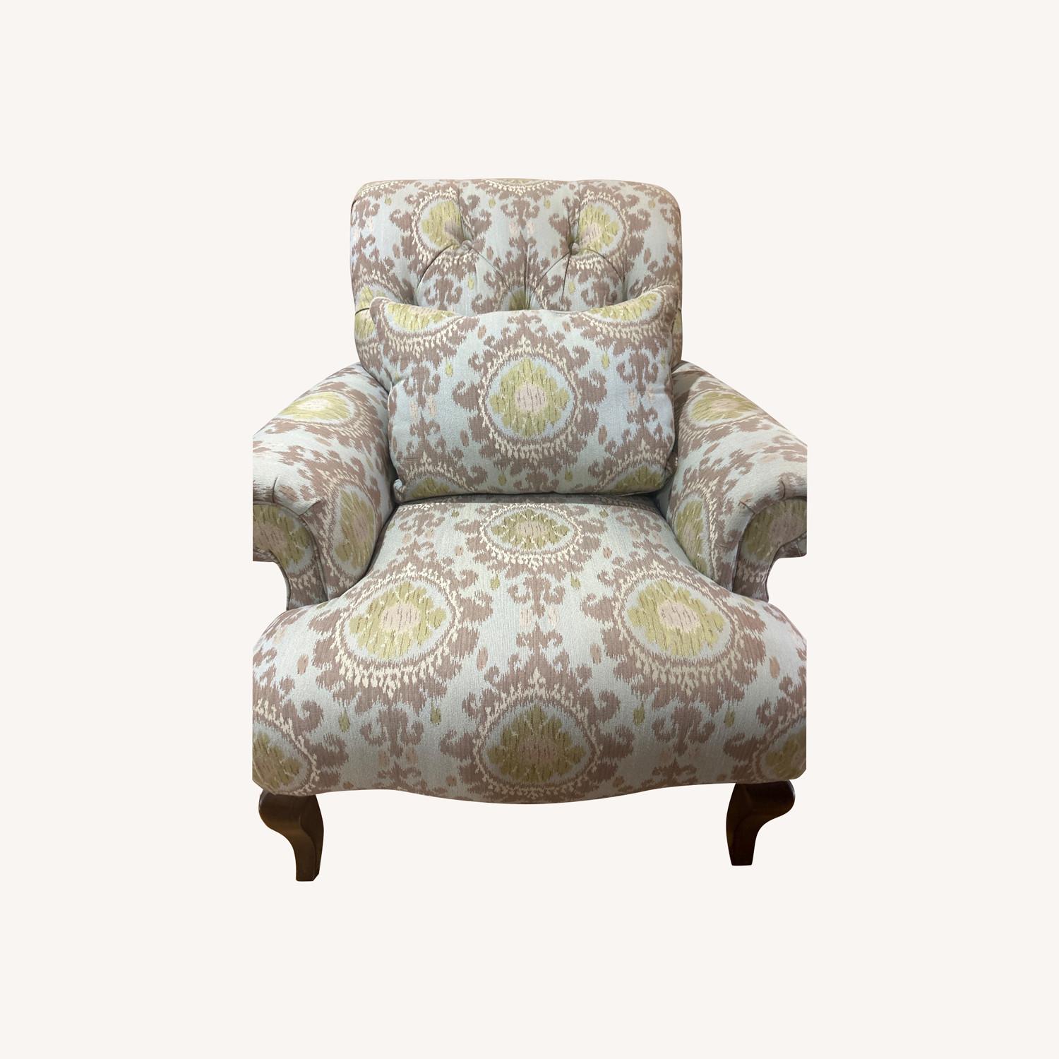 Accent Loveseat Curb Appeal - image-0