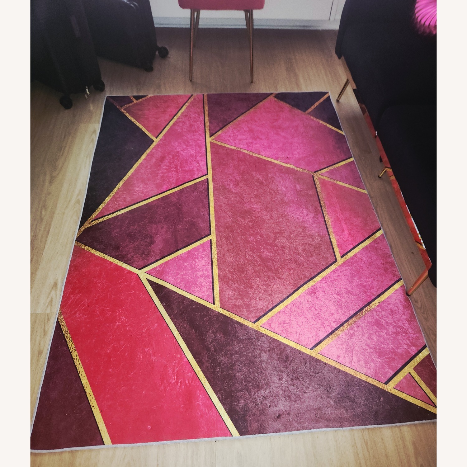 Pink Modern Geometric Rug - AptDeco