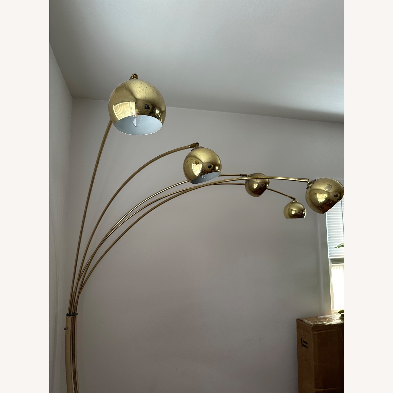 Guzzini Style Arc Lamp 1980s - image-4