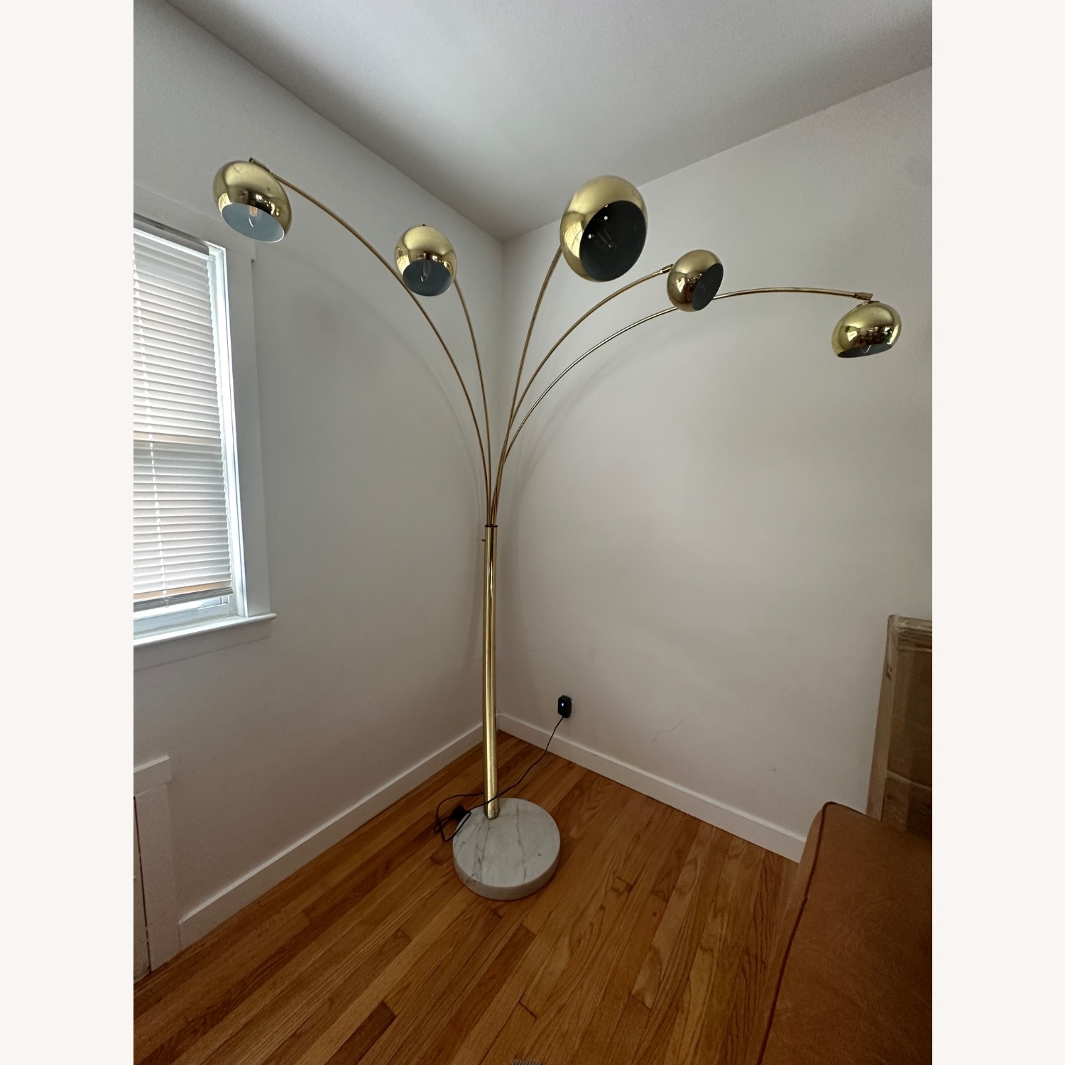 Guzzini Style Arc Lamp 1980s - image-2