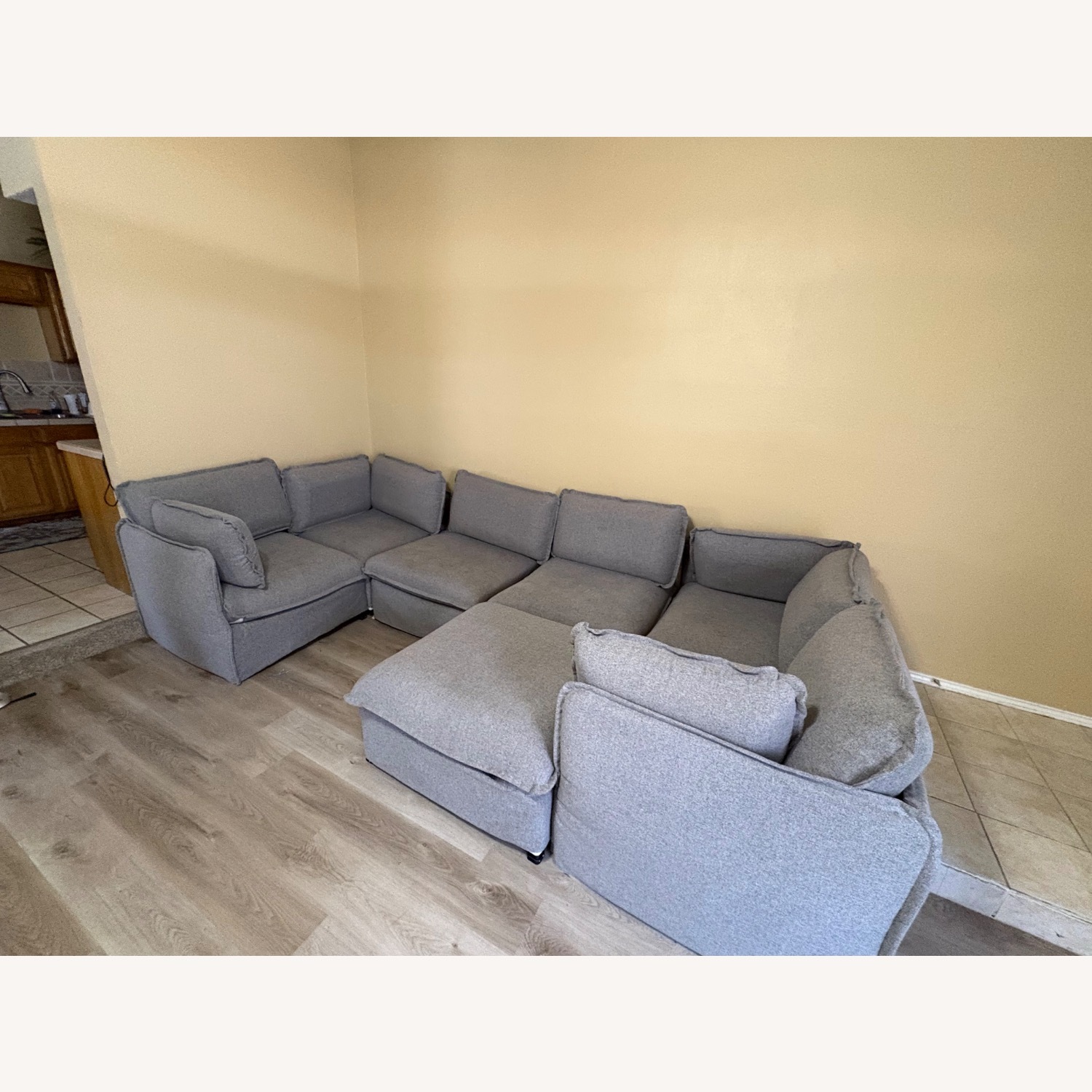 Modular Washable 6-seater U-sectional + Ottoman - image-3