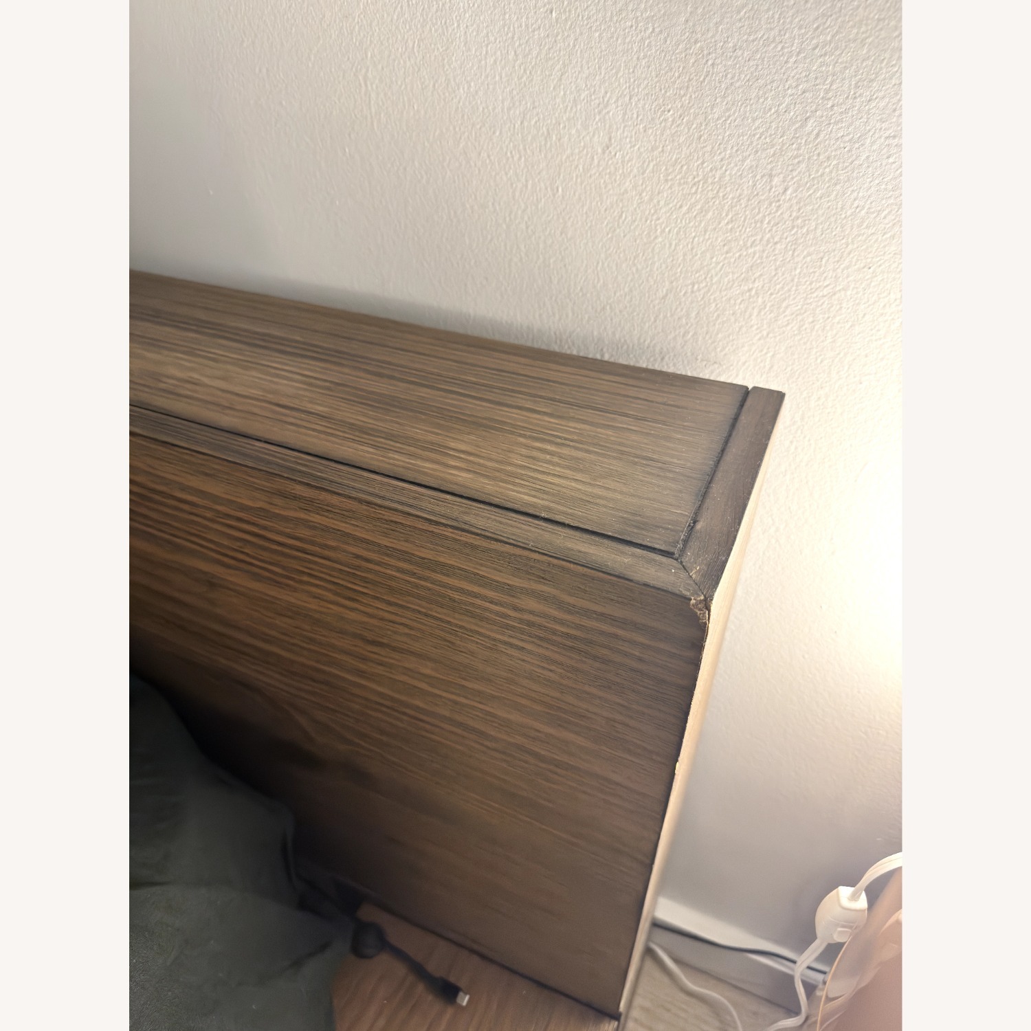 Wade Logan Marchetti Dark Brown Queen Bed - Wood - image-5