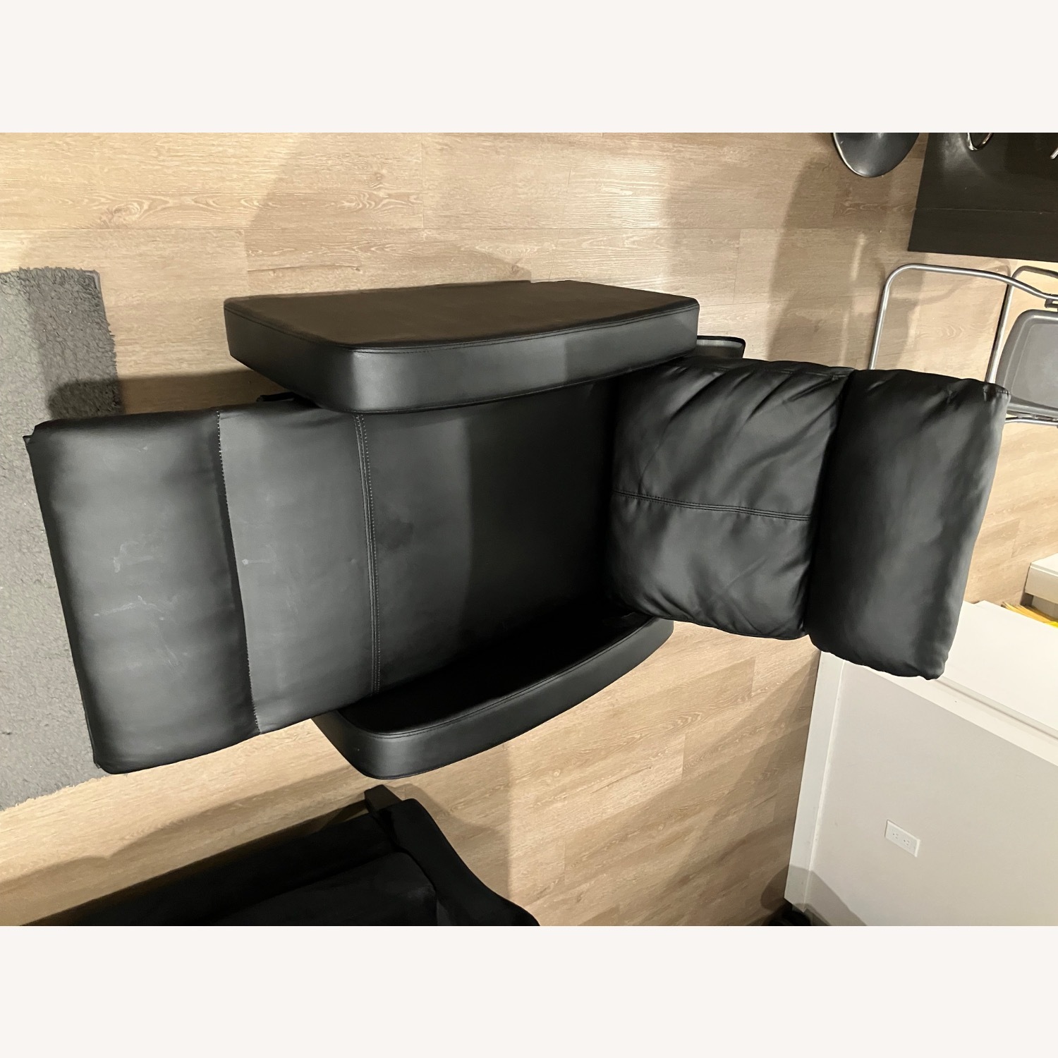 Modern Black Fabric Recliner - image-2