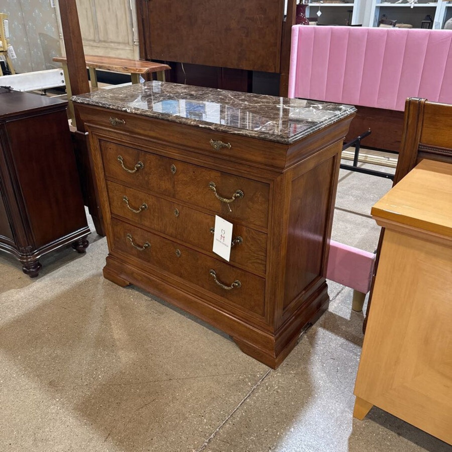 4-Drawer W Marble Top & Jewelry Tray Dresser - image-4