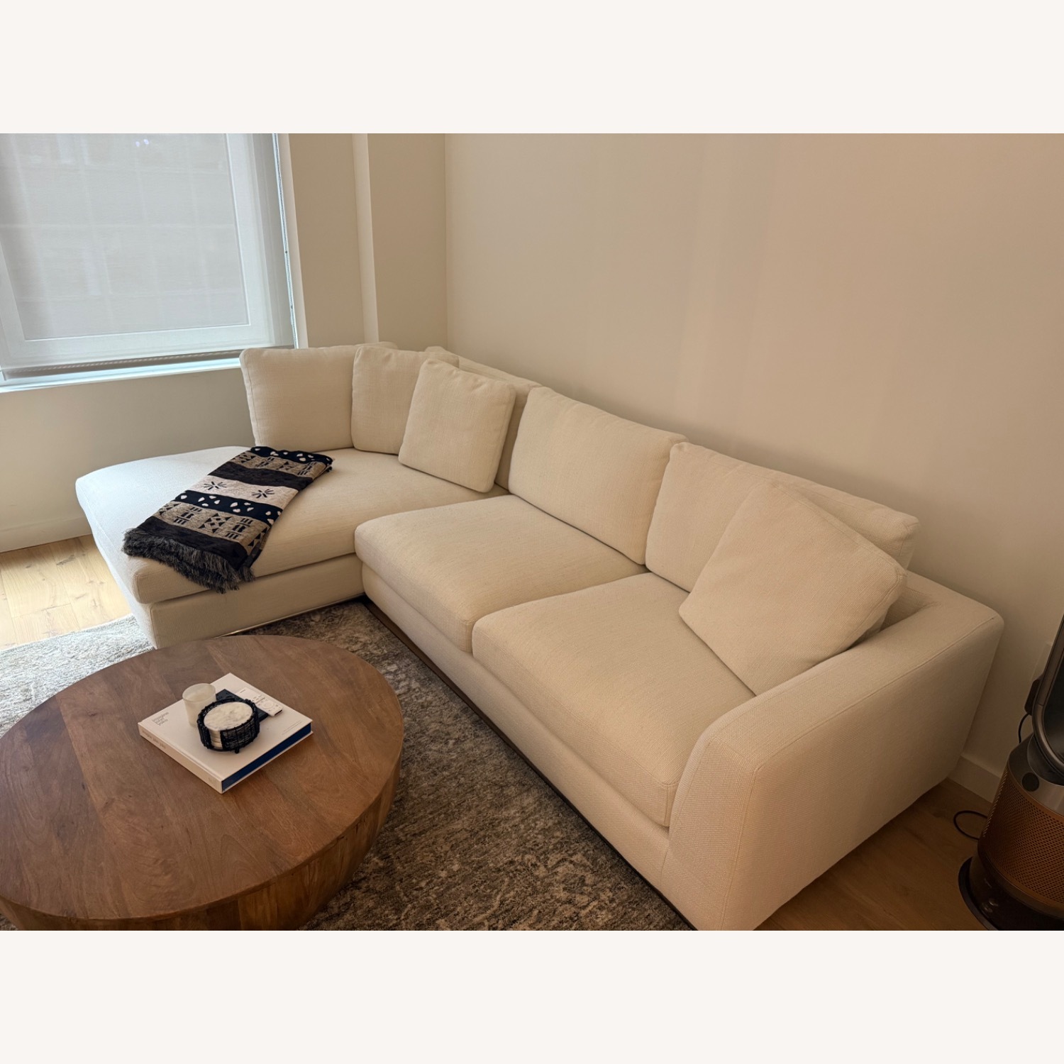 Hamilton Left Facing Sofa - image-2