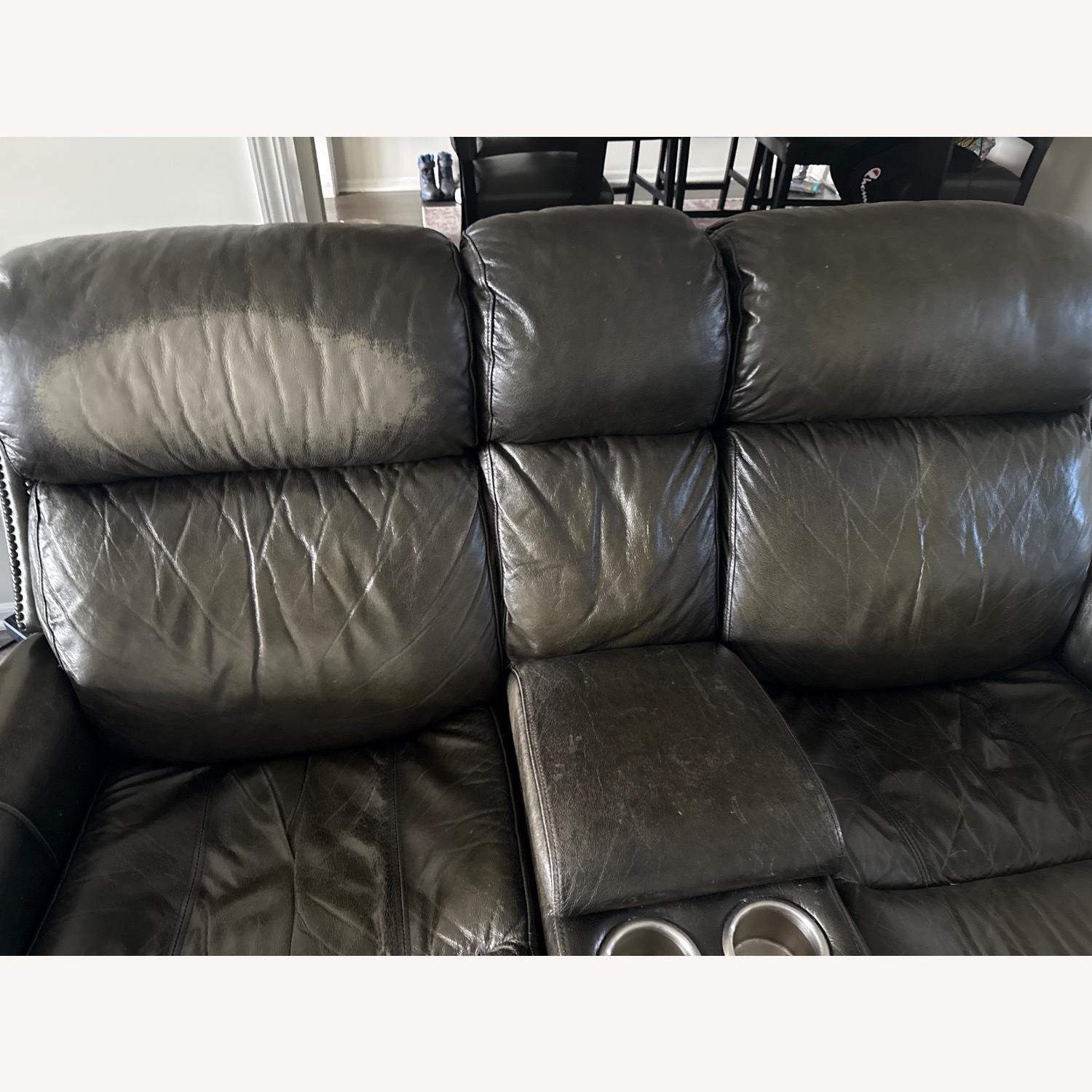 Gardner-White Furniture Flex Dark Gray Loveseat - image-4