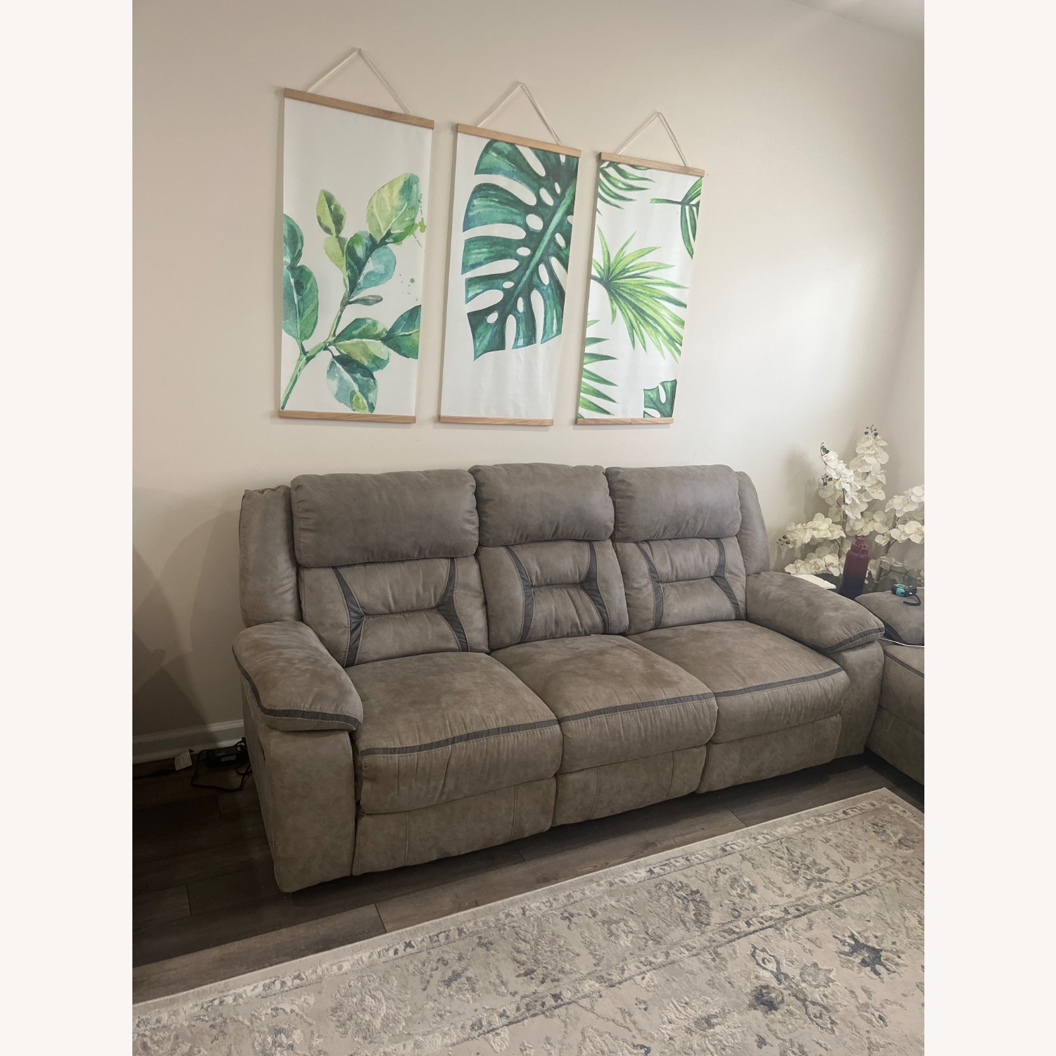 Light Gray 3+ Seater Sofa - image-3
