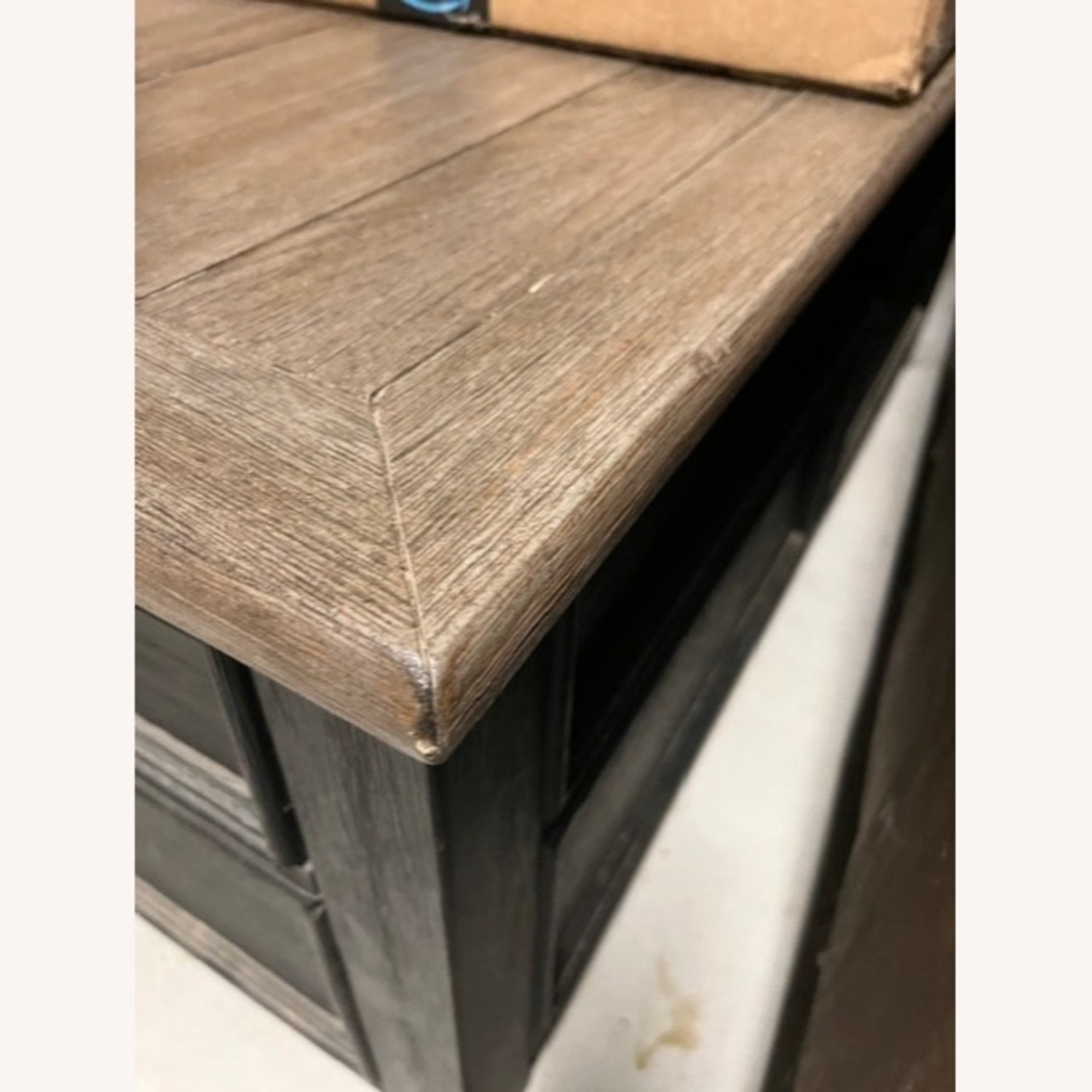 Ashley Furniture Lift Top Coffee Table - image-5