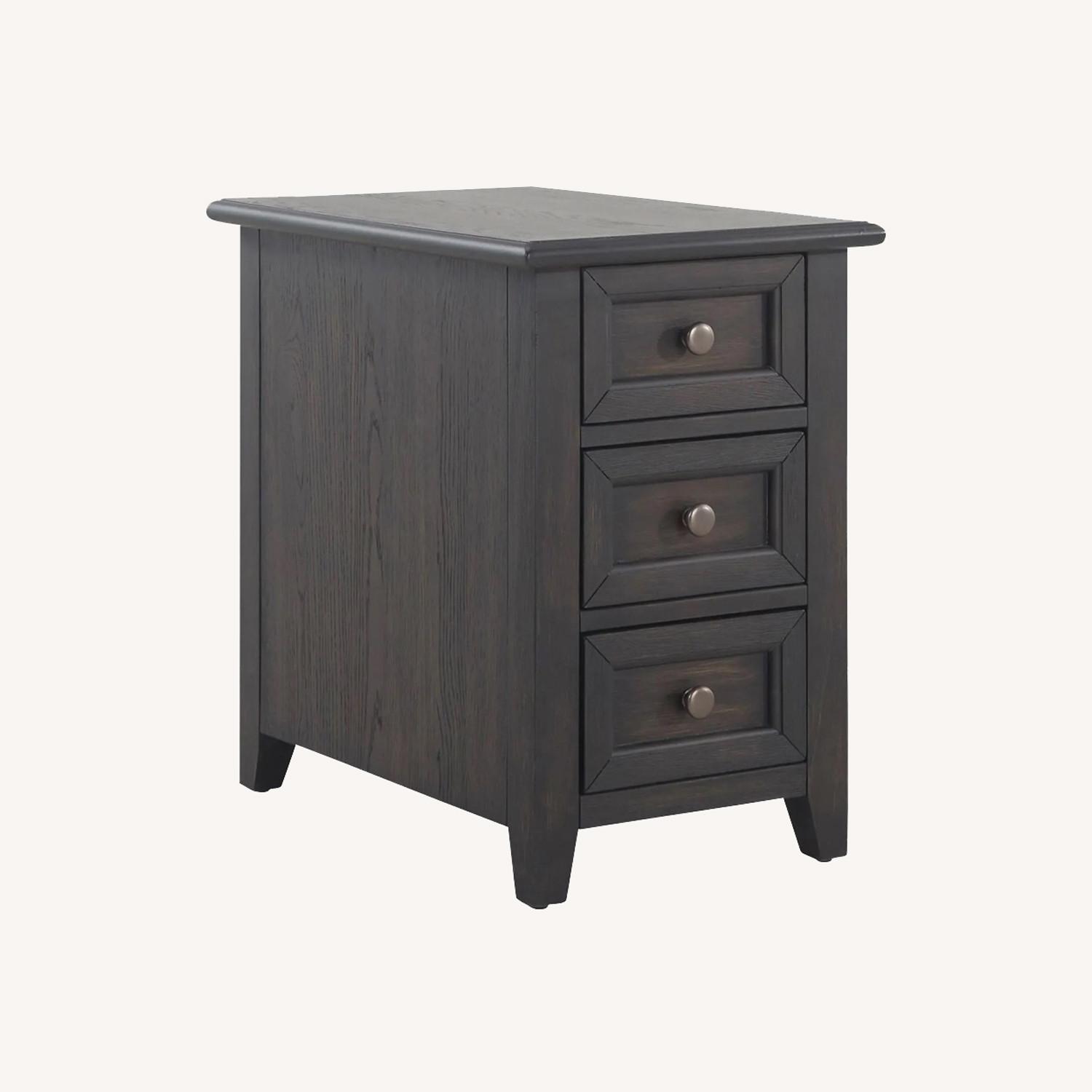Mill Creek End Table W Drawers - image-0