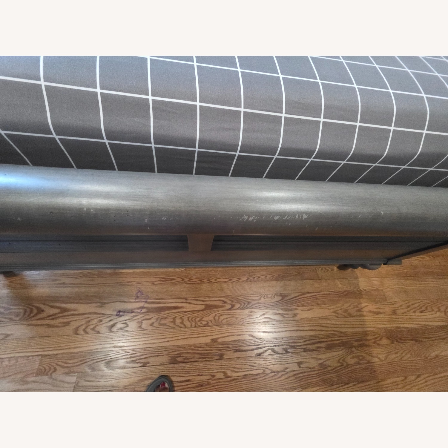 Ethan Allen Kingston Dark Gray Wood Queen Bed - image-4