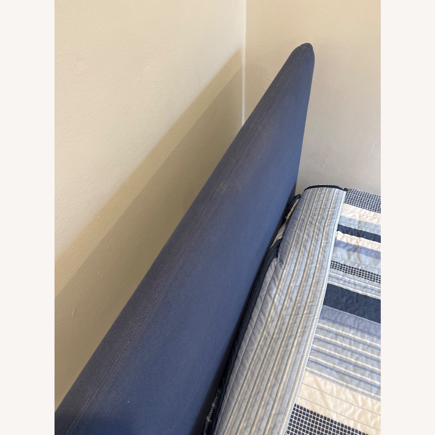 Flou Notturno Navy Blue Fabric Twin XL Bed - image-5