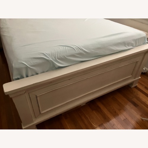 Used Antique White Panel Bed-queen Size for sale on AptDeco