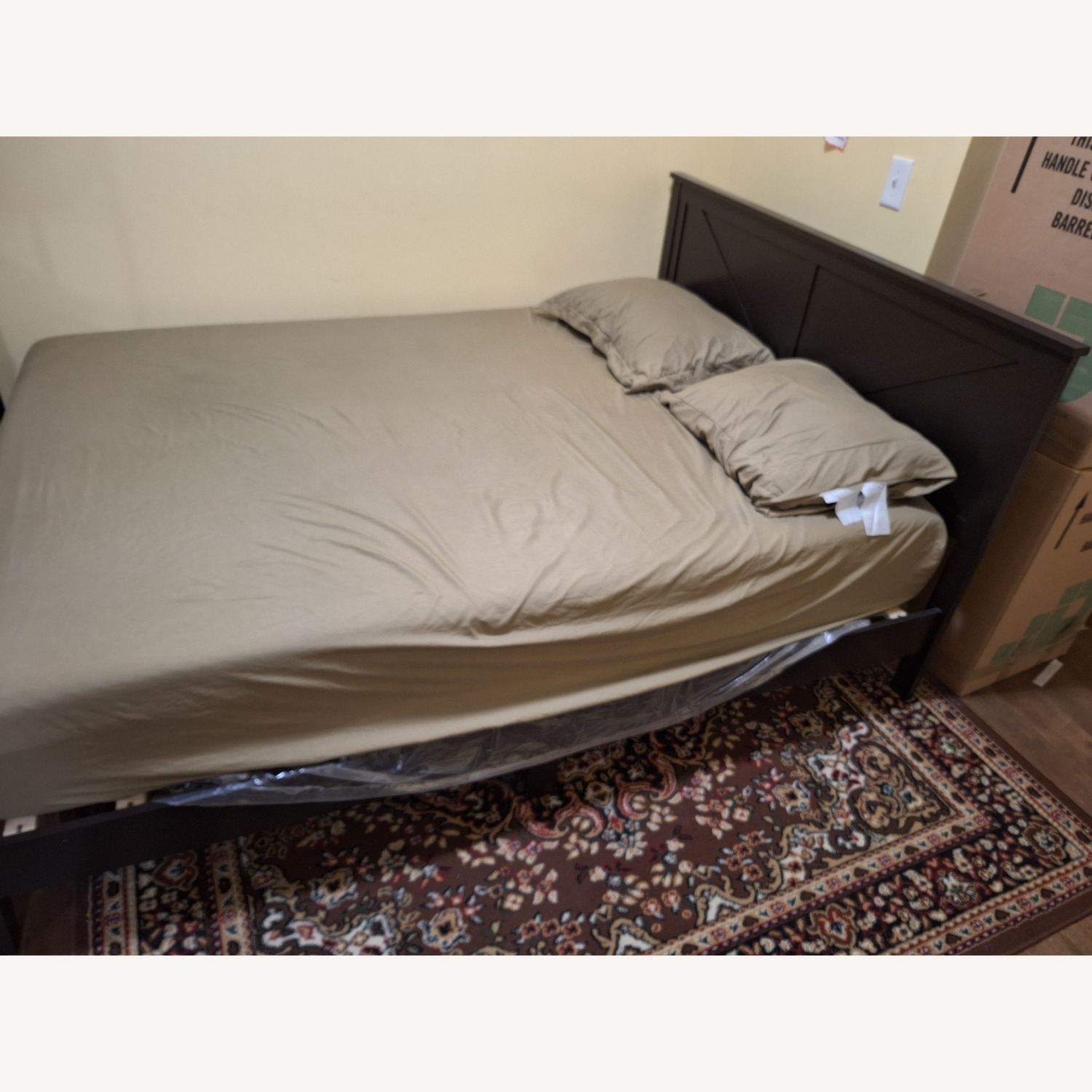 Yaheeteech Queen Size Bed - image-3