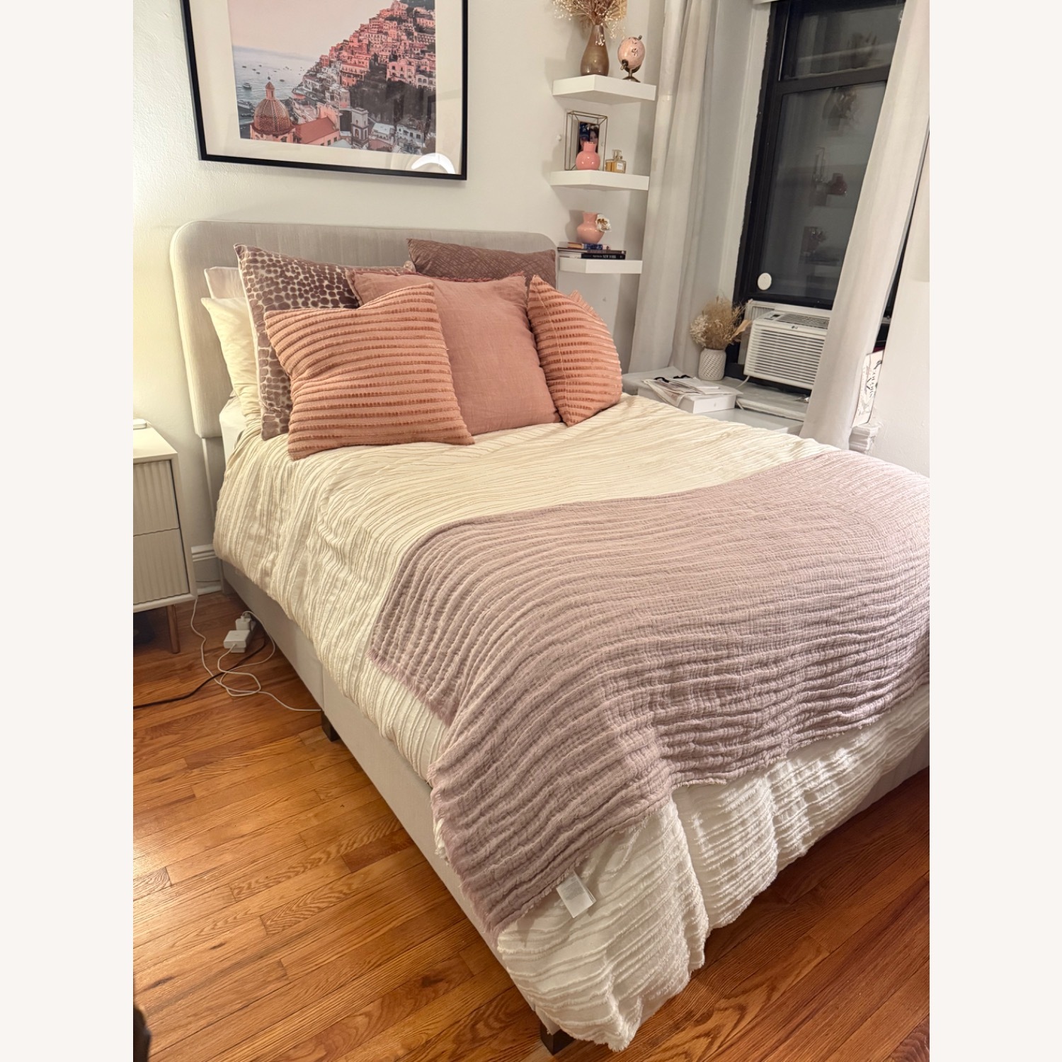 Mercury Row Delp Light Gray Fabric Full Bed - image-5