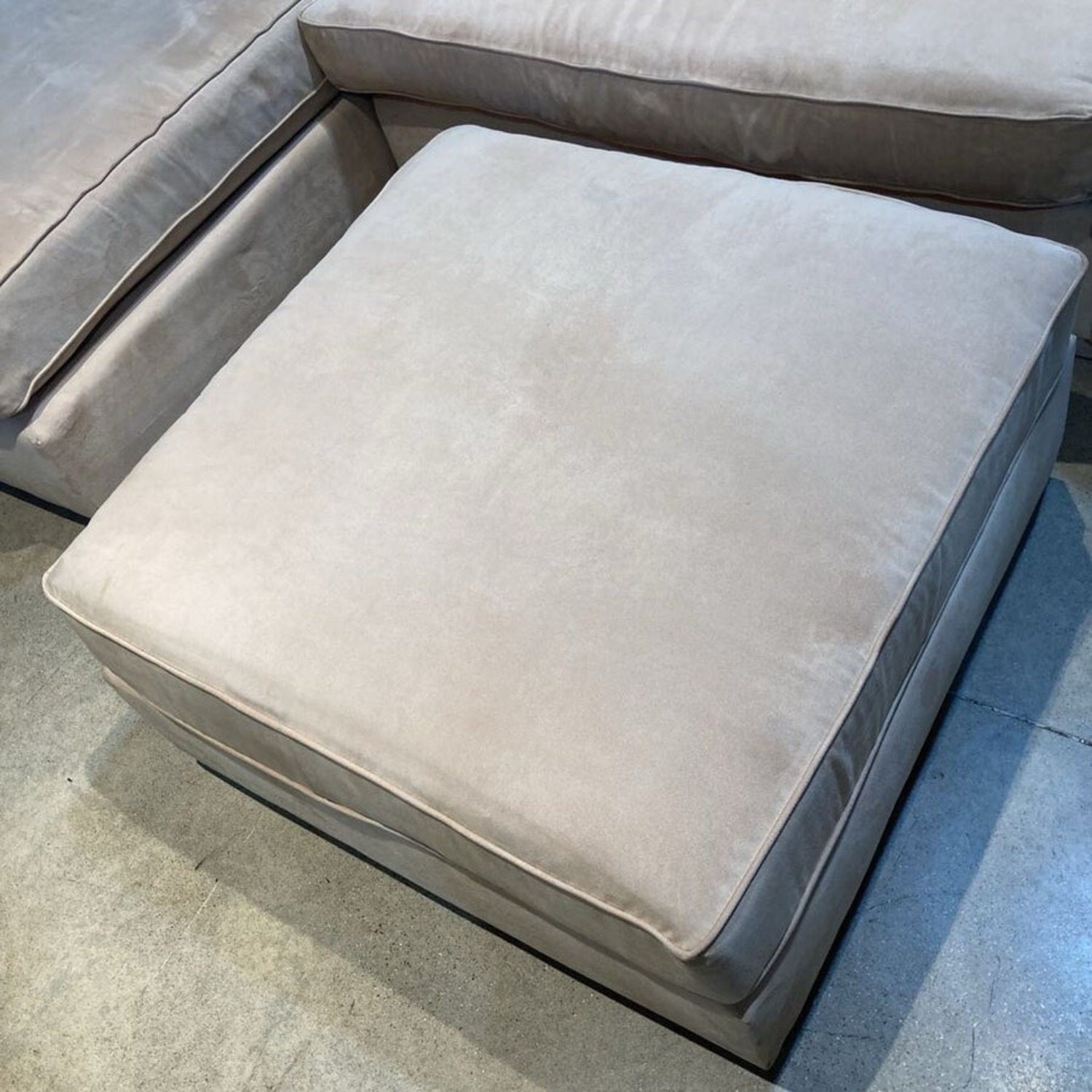 2pc Microfiber Left Chaise W Ottoman Sectional - image-9