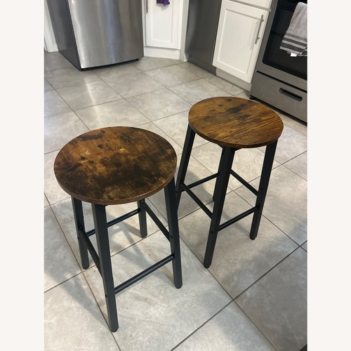 Used HOOBRO Wood Stools for sale on AptDeco