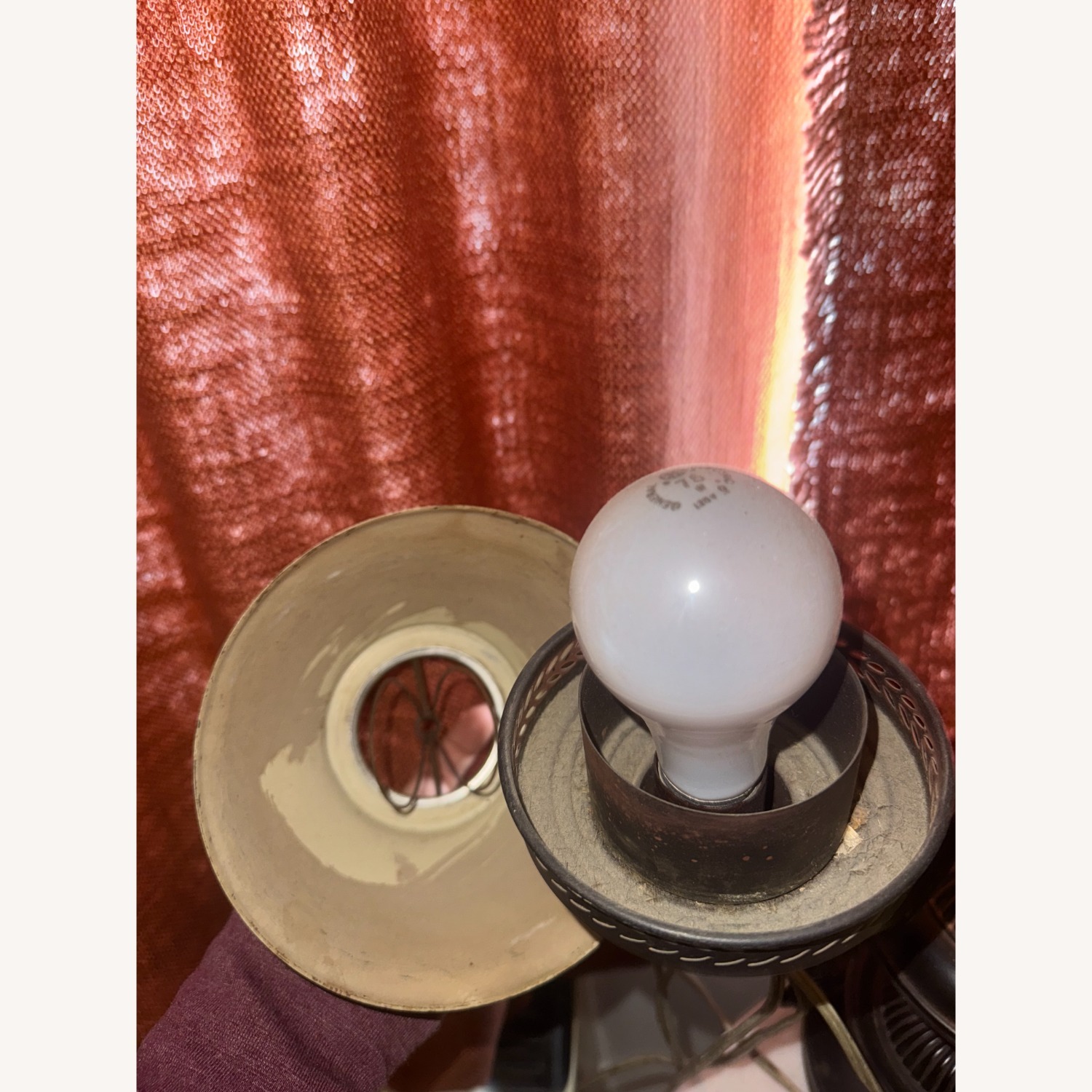  Antique Table Lamp With Floral Design - image-3