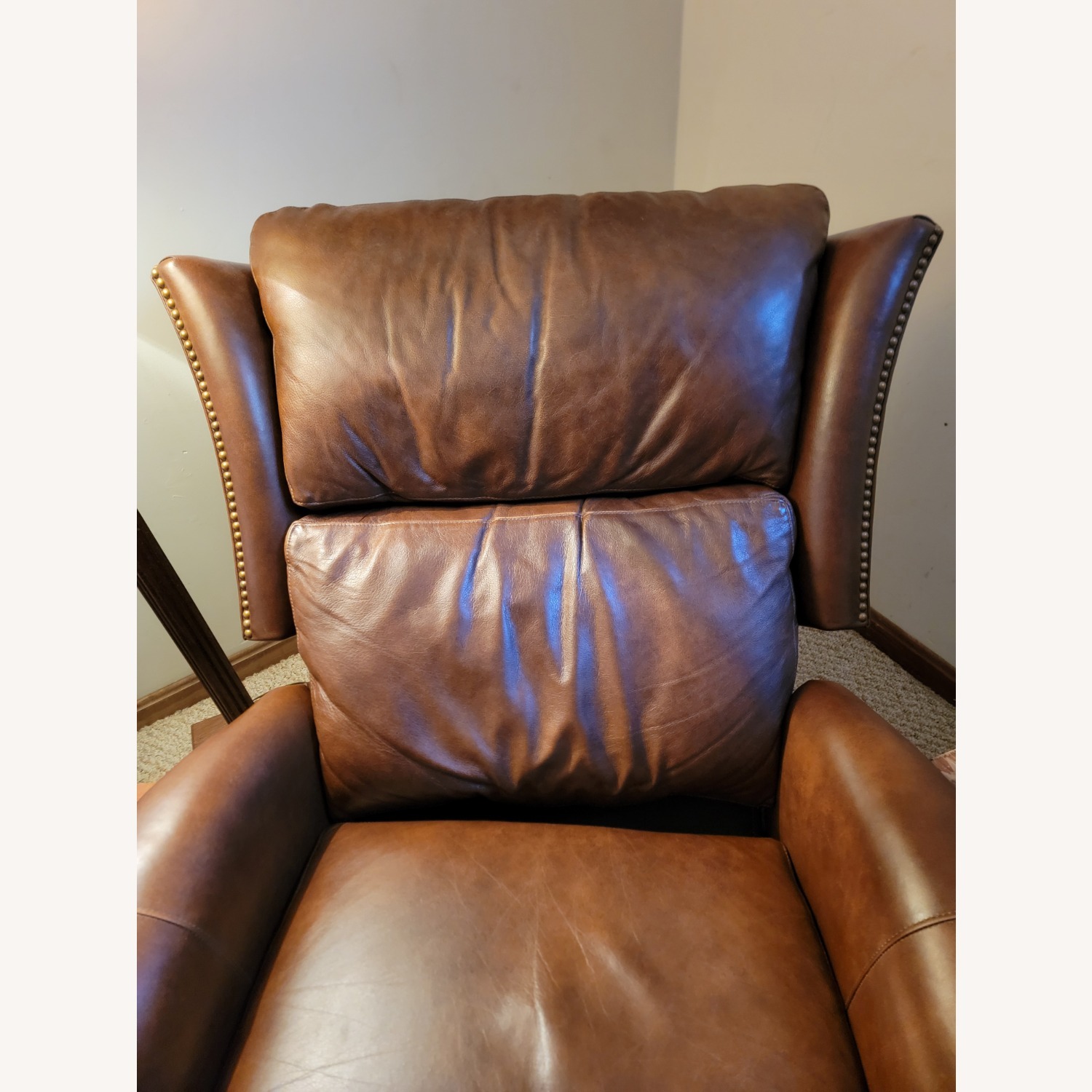 Motioncraft By Sherrill Leather Recliner - image-8