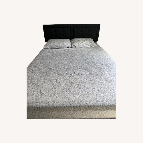 Used White Wood Queen Bed for sale on AptDeco