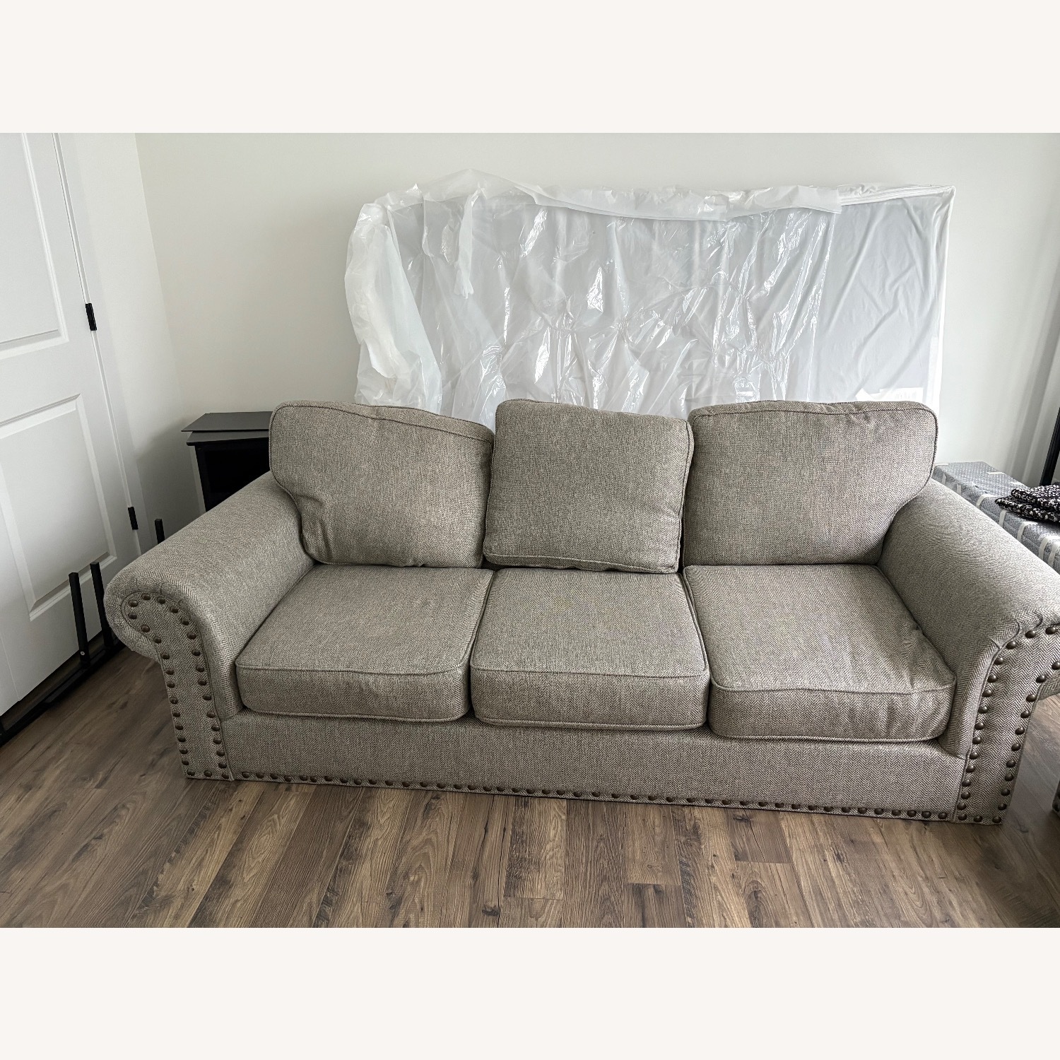 Ashley Furniture Galeon Brown 3-seater Sofa - image-2