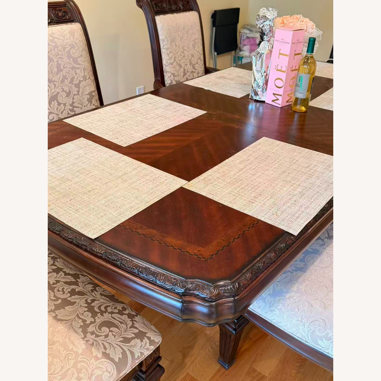 Elegant 6-Piece Dining Table Set - image-5