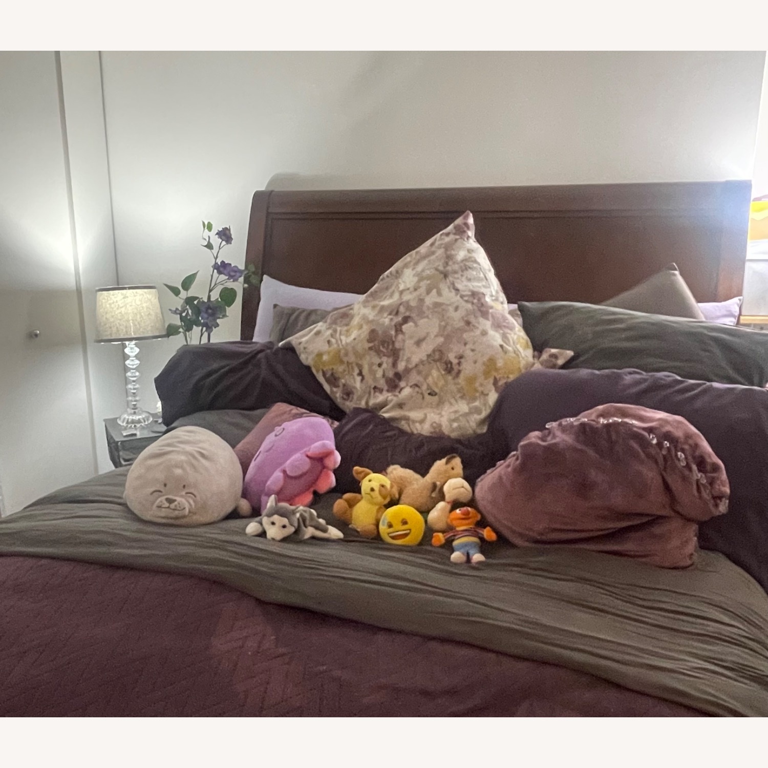 Vintage Solid Wood Sleigh Bed, Queen Size  - image-5