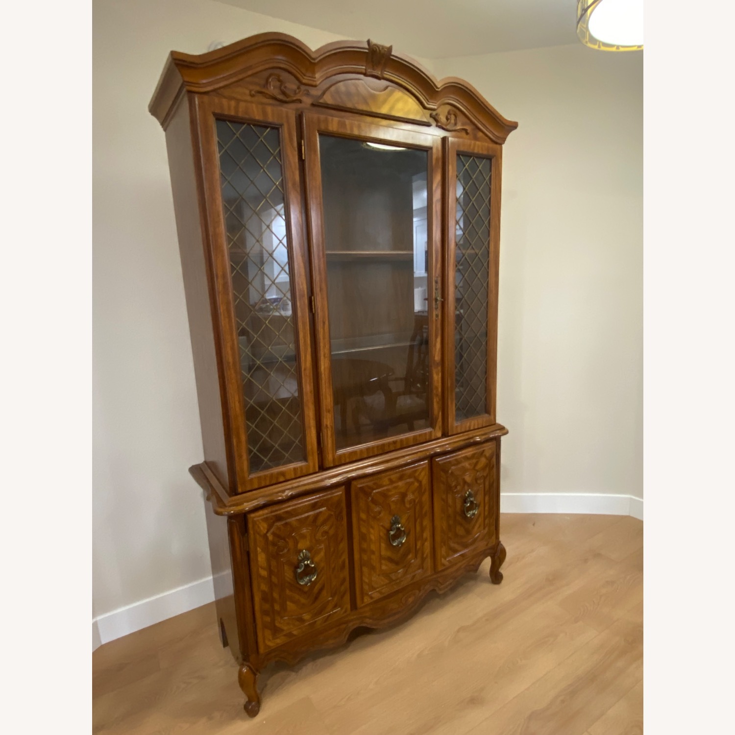 Vintage/Antique Wood Décor - image-2