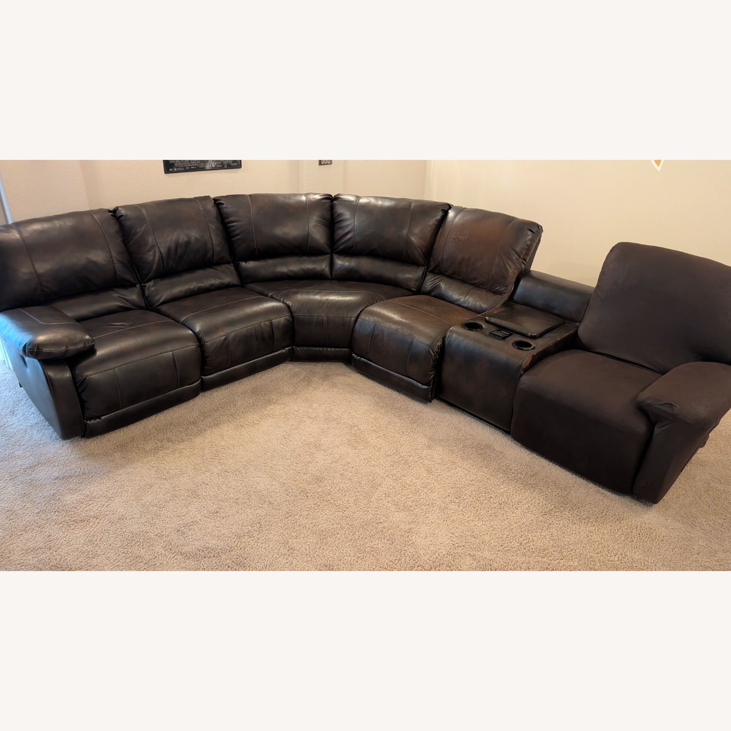 Reclining Media Sectional W Console - image-2
