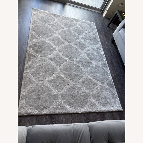 Used IKEA Hillested Area Rug 5' x 8' for sale on AptDeco