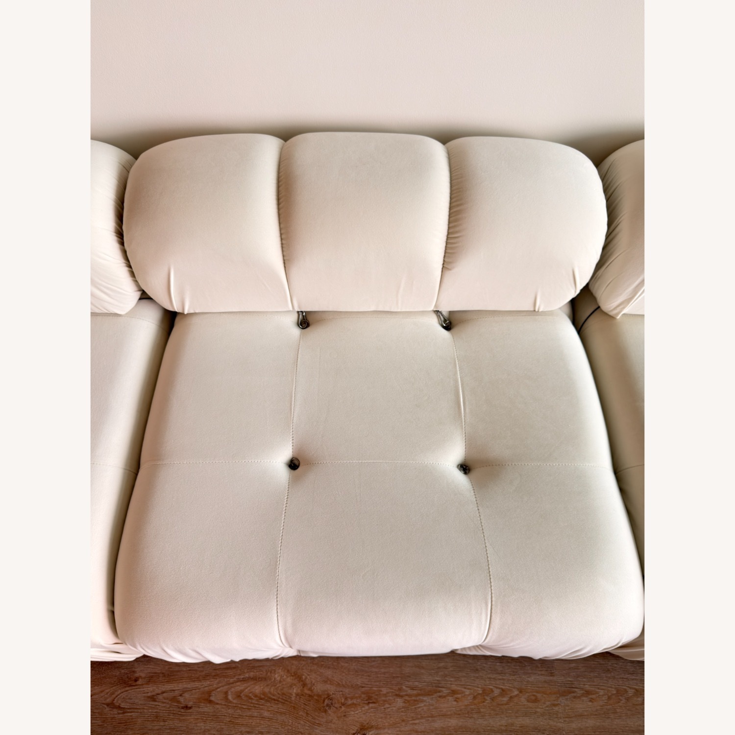 Einari White Velvet 3+ Piece Sectional - image-4