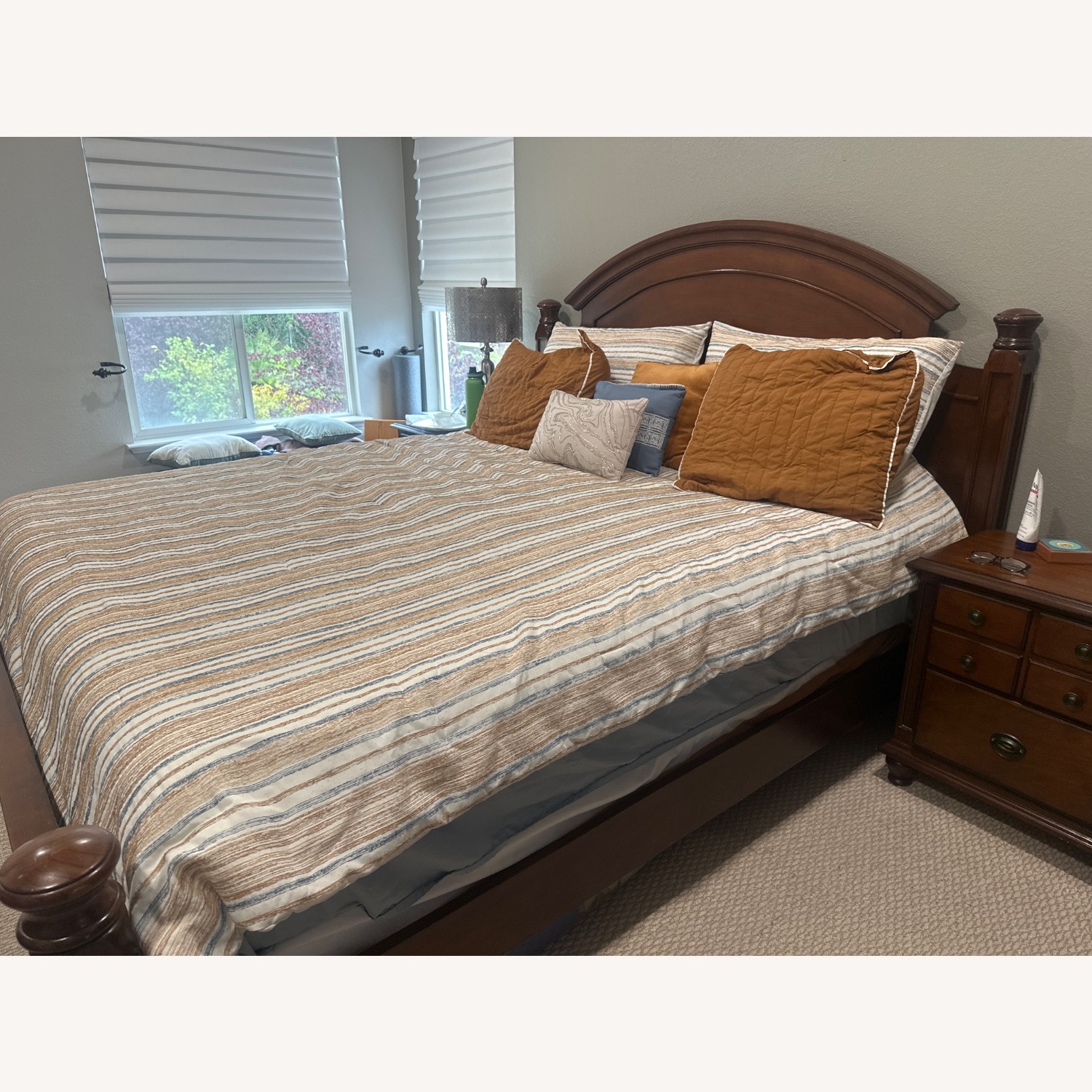 Dark Brown Wood King Bed - image-3