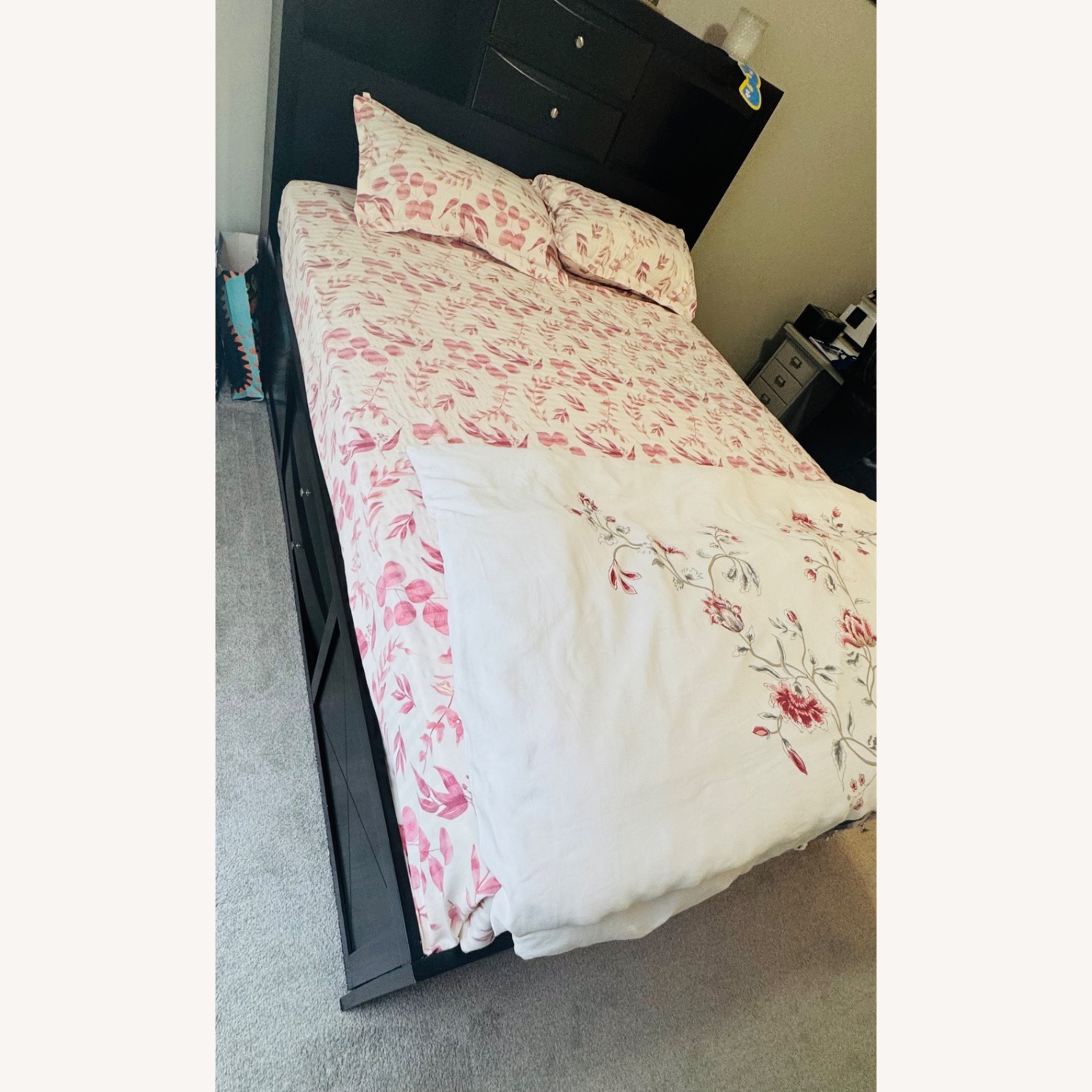 Mallery Hall Dark Brown Queen Bed - image-3